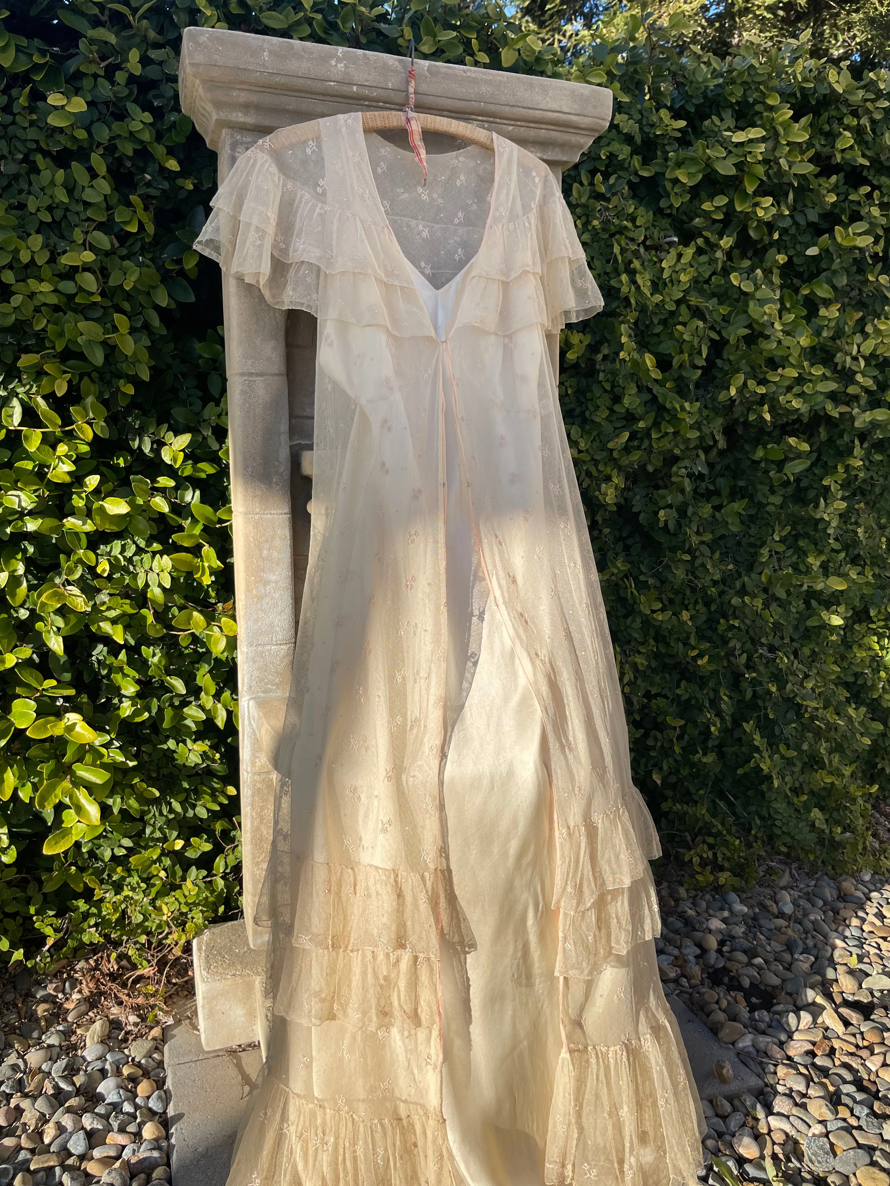 1930s Embroidered Net Ruffle Collar Peignoir Over Dress