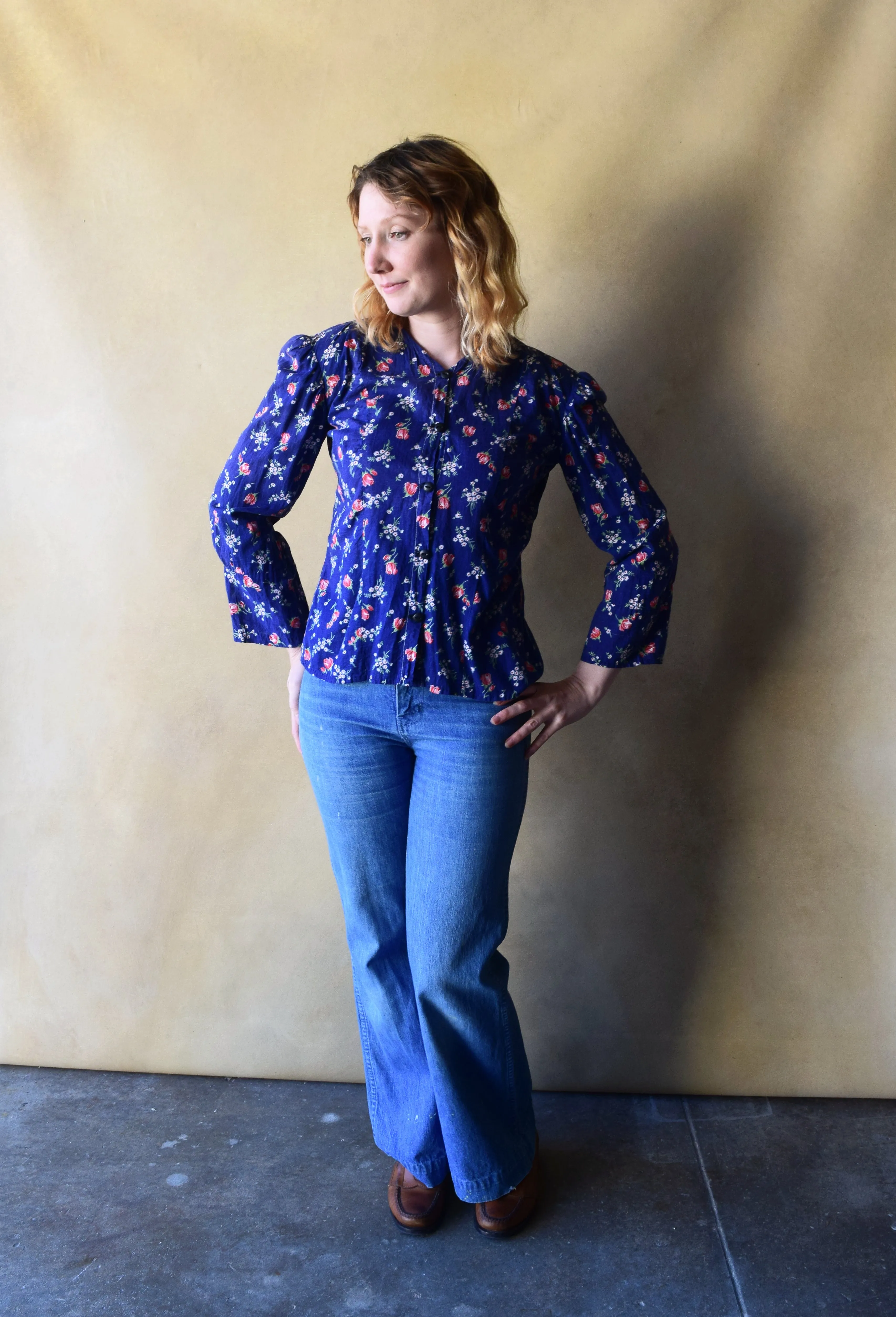 1930s feedsack top . vintage 30s blouse . size s to m