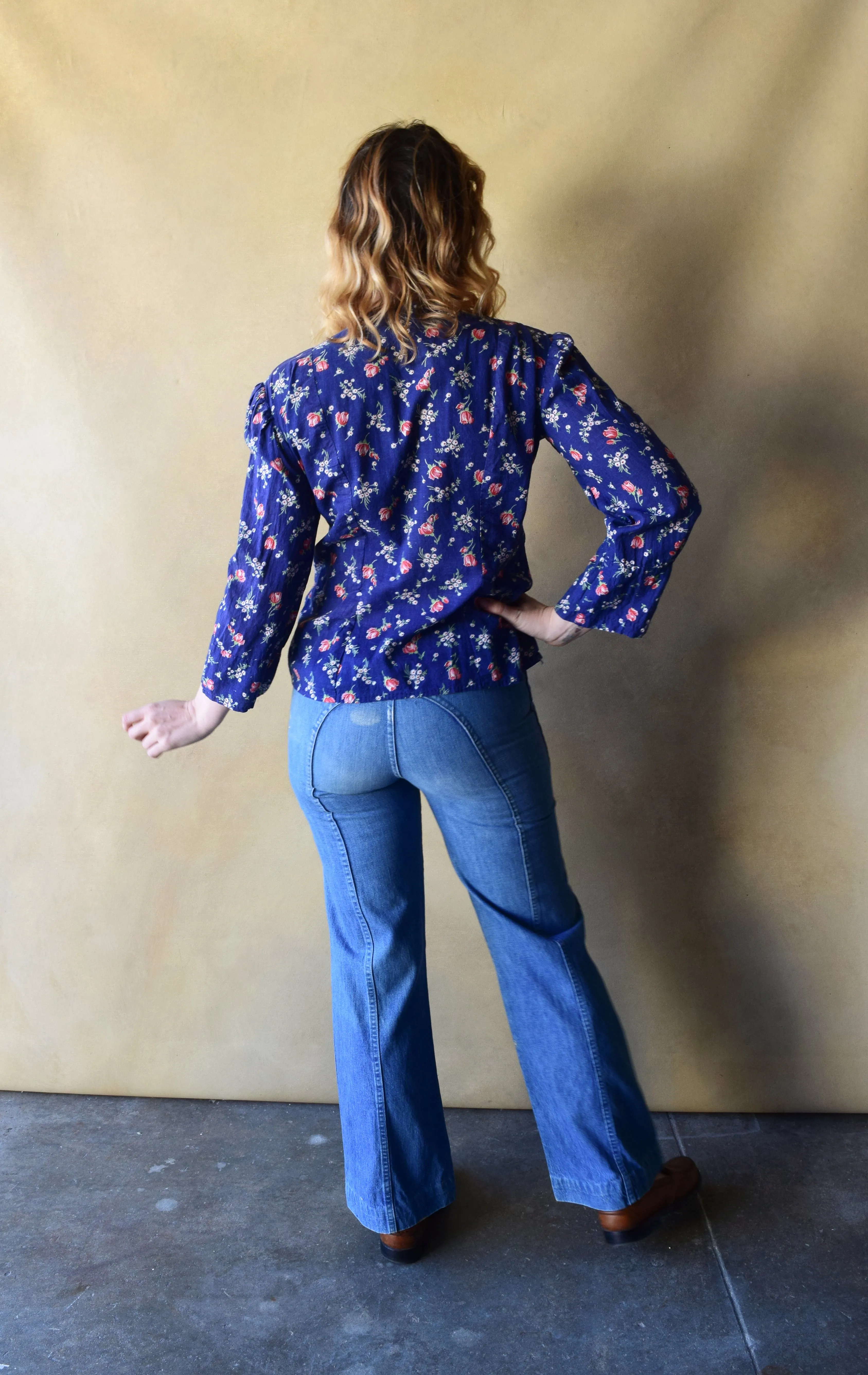 1930s feedsack top . vintage 30s blouse . size s to m