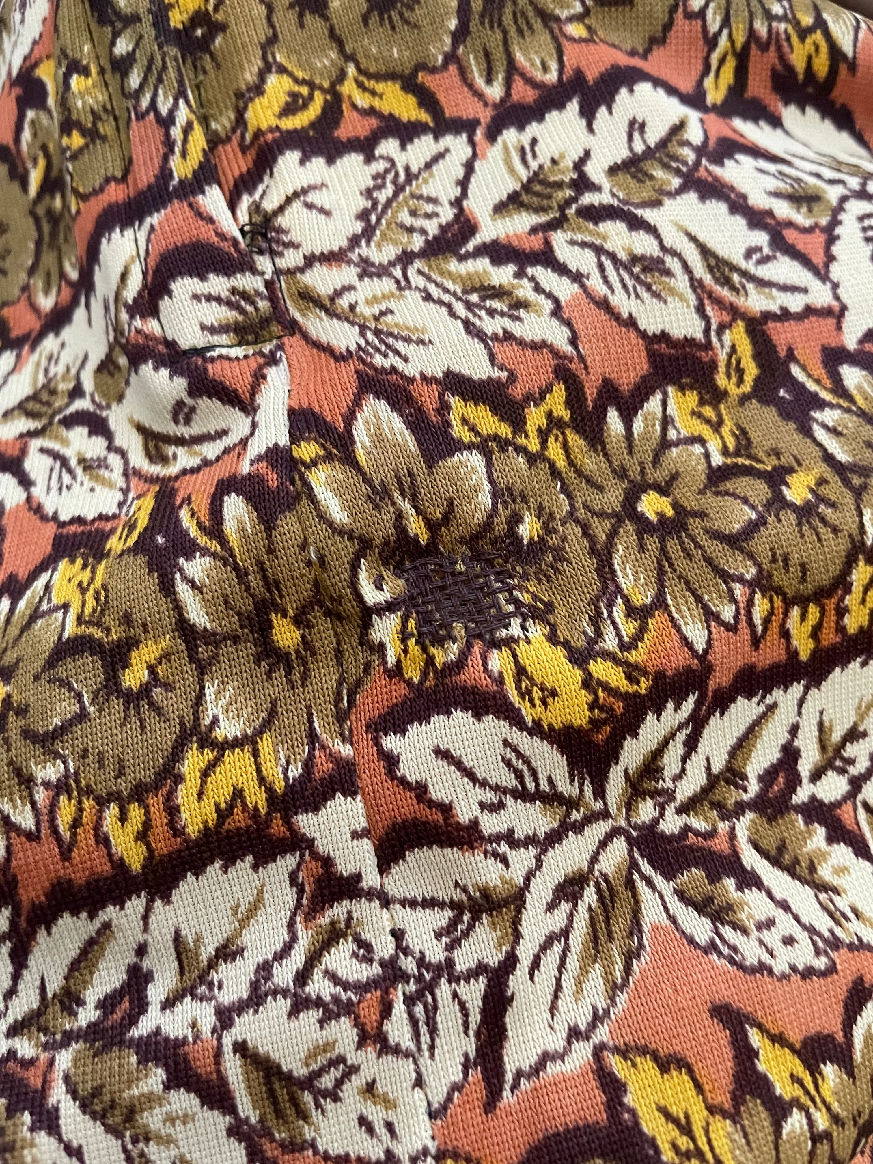 1940s Autumnal Floral Rayon Jersey Puff Sleeve Dress