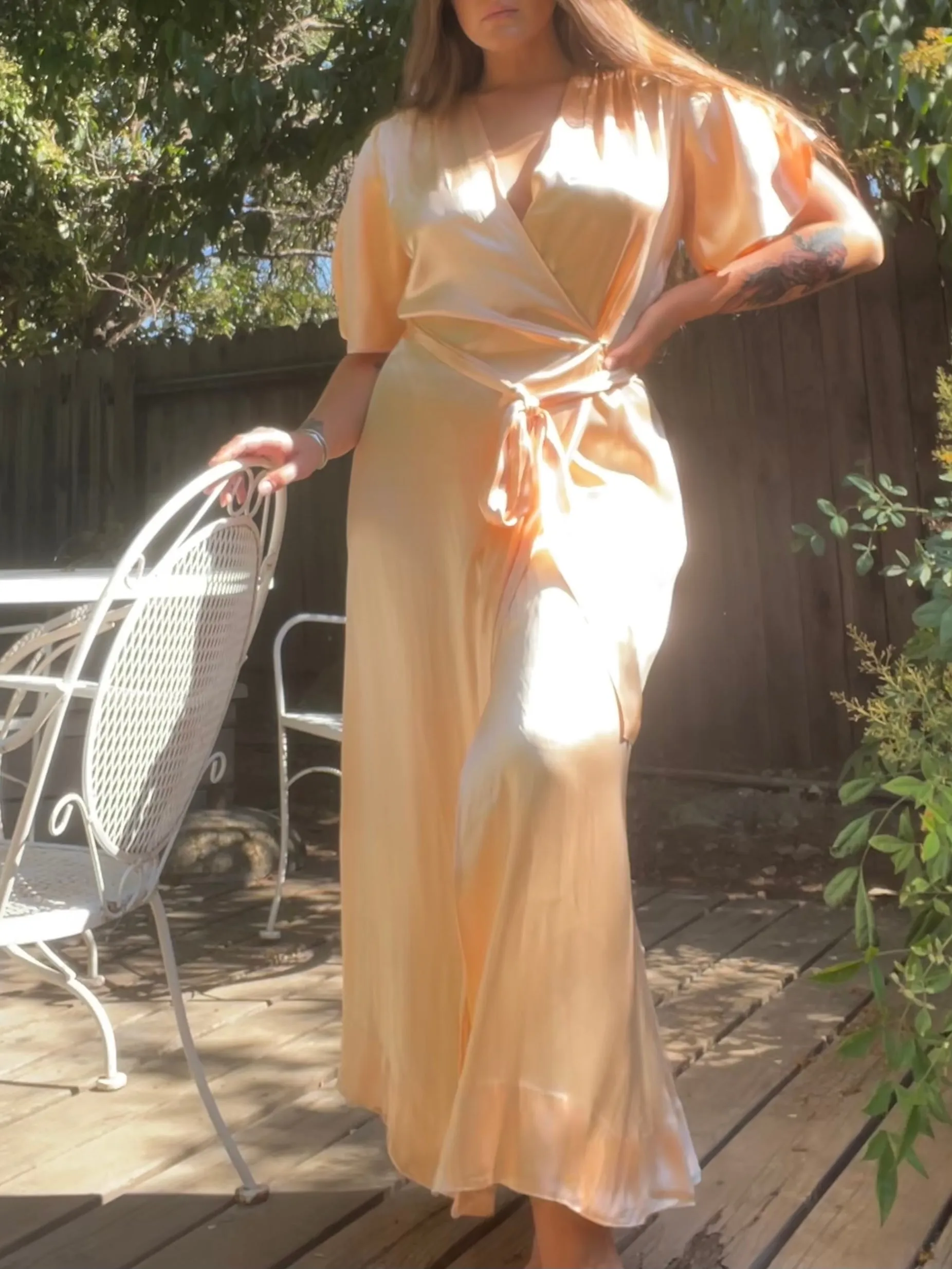 1940s Pale Pink Sumptuous Rayon Satin Dressing Gown Peignoir