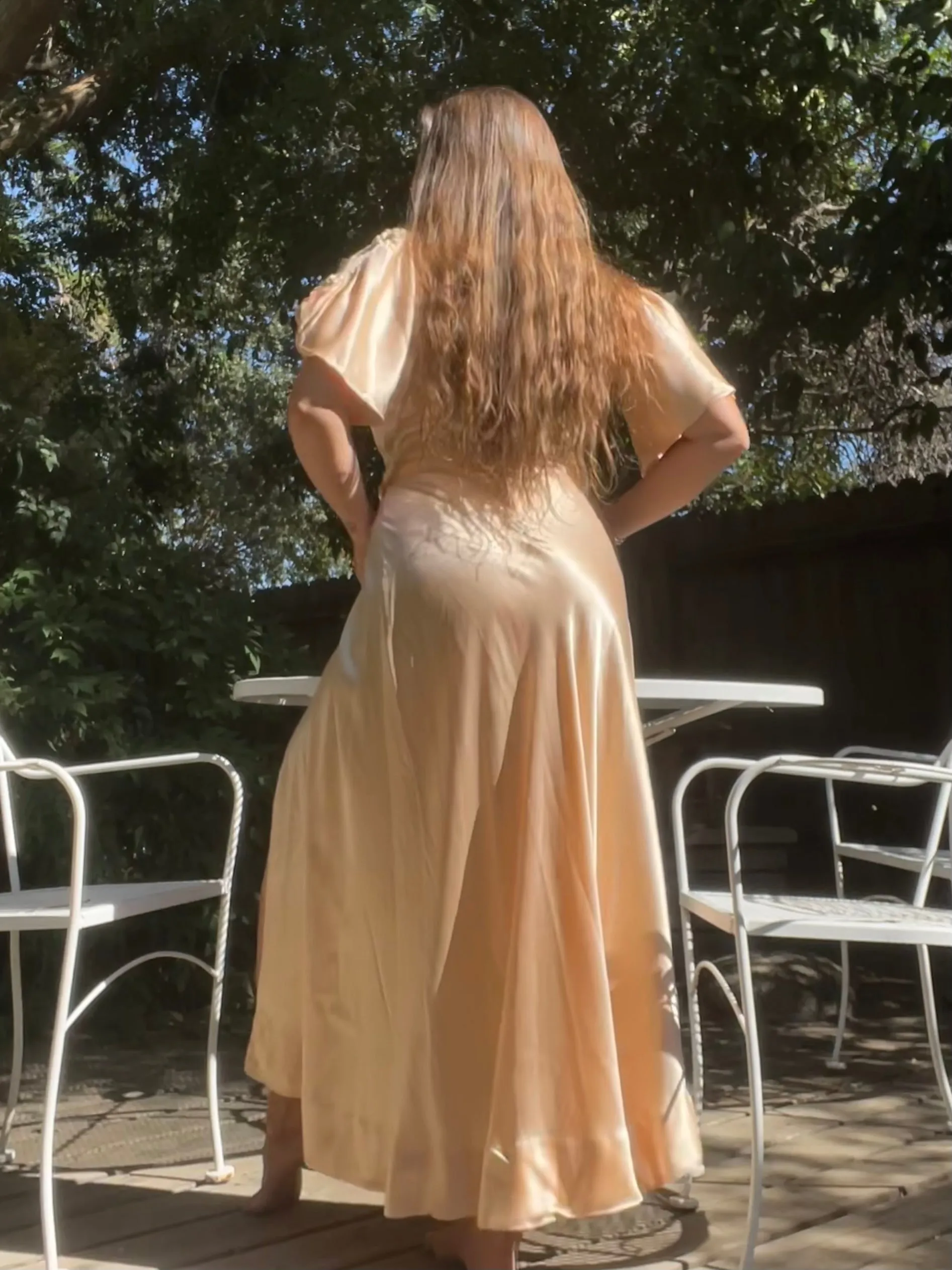 1940s Pale Pink Sumptuous Rayon Satin Dressing Gown Peignoir