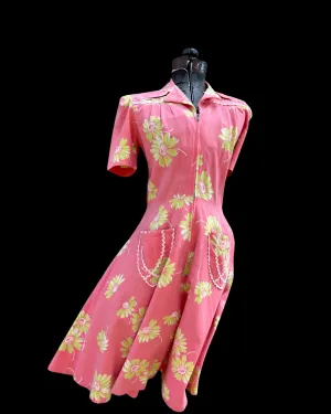 1940s Vibrant Floral Print Linen Day Dress