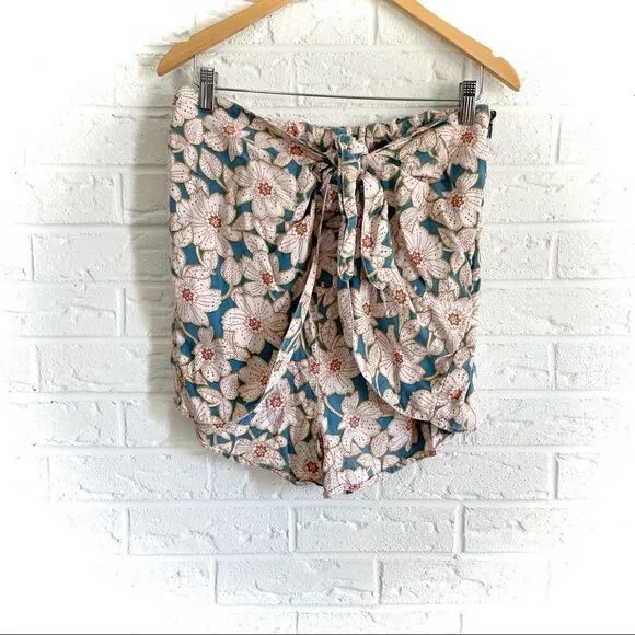 Anthropologie Geordine Floral Skirted Wrap Skort Size Large