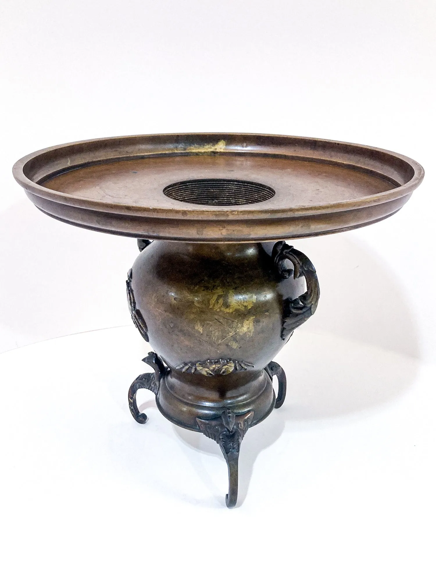 Antique Japanese Yoshimasa Bronze Crab Ocean Motif Ikebana Vase