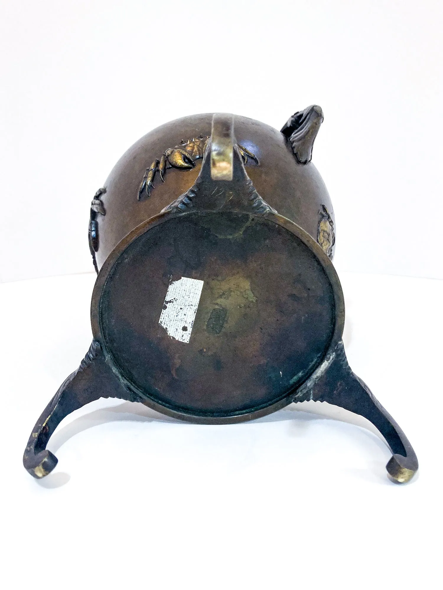 Antique Japanese Yoshimasa Bronze Crab Ocean Motif Ikebana Vase