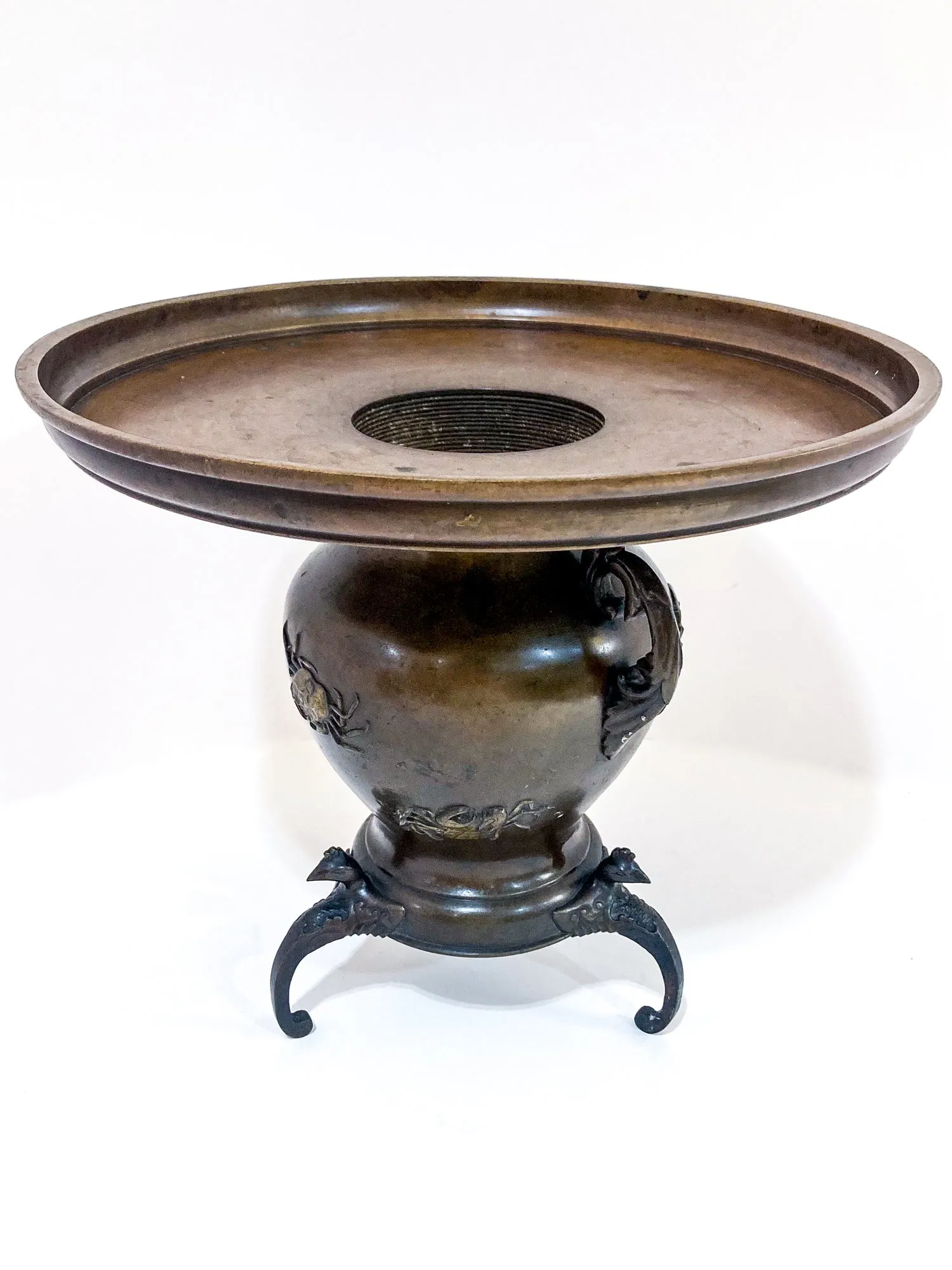 Antique Japanese Yoshimasa Bronze Crab Ocean Motif Ikebana Vase