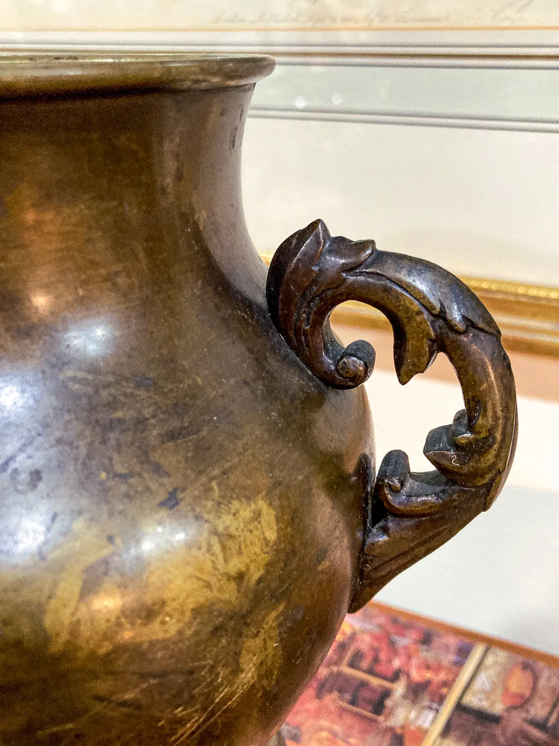 Antique Japanese Yoshimasa Bronze Crab Ocean Motif Ikebana Vase