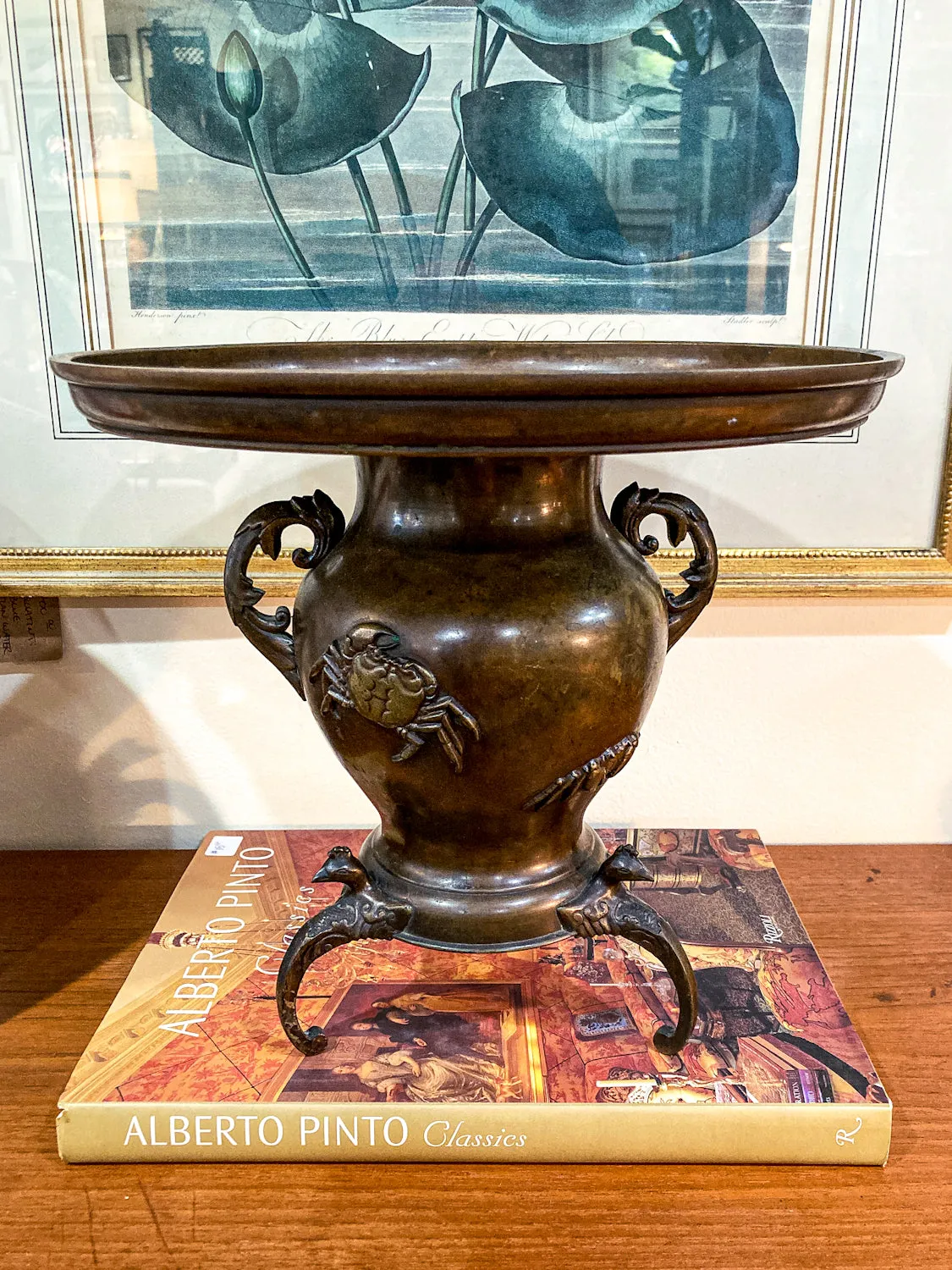 Antique Japanese Yoshimasa Bronze Crab Ocean Motif Ikebana Vase