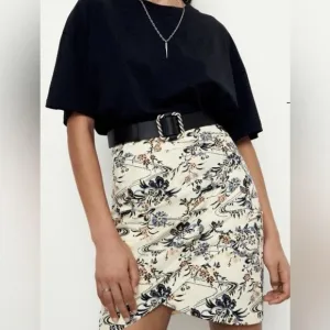 Ba&amp;Sh Falco Asymmetric Floral Mini Skirt in Ecru Size XS