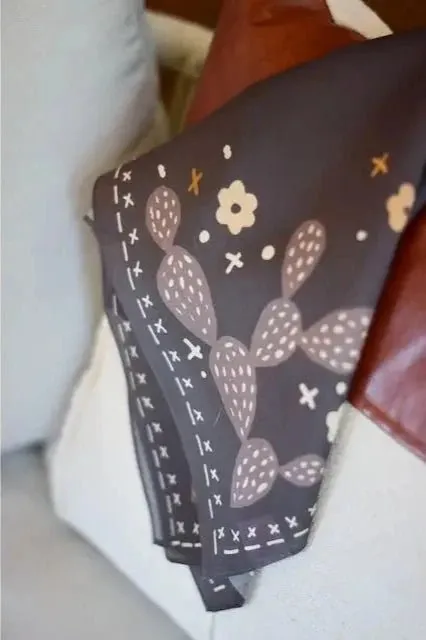 Charcoal Cactus Wildrag