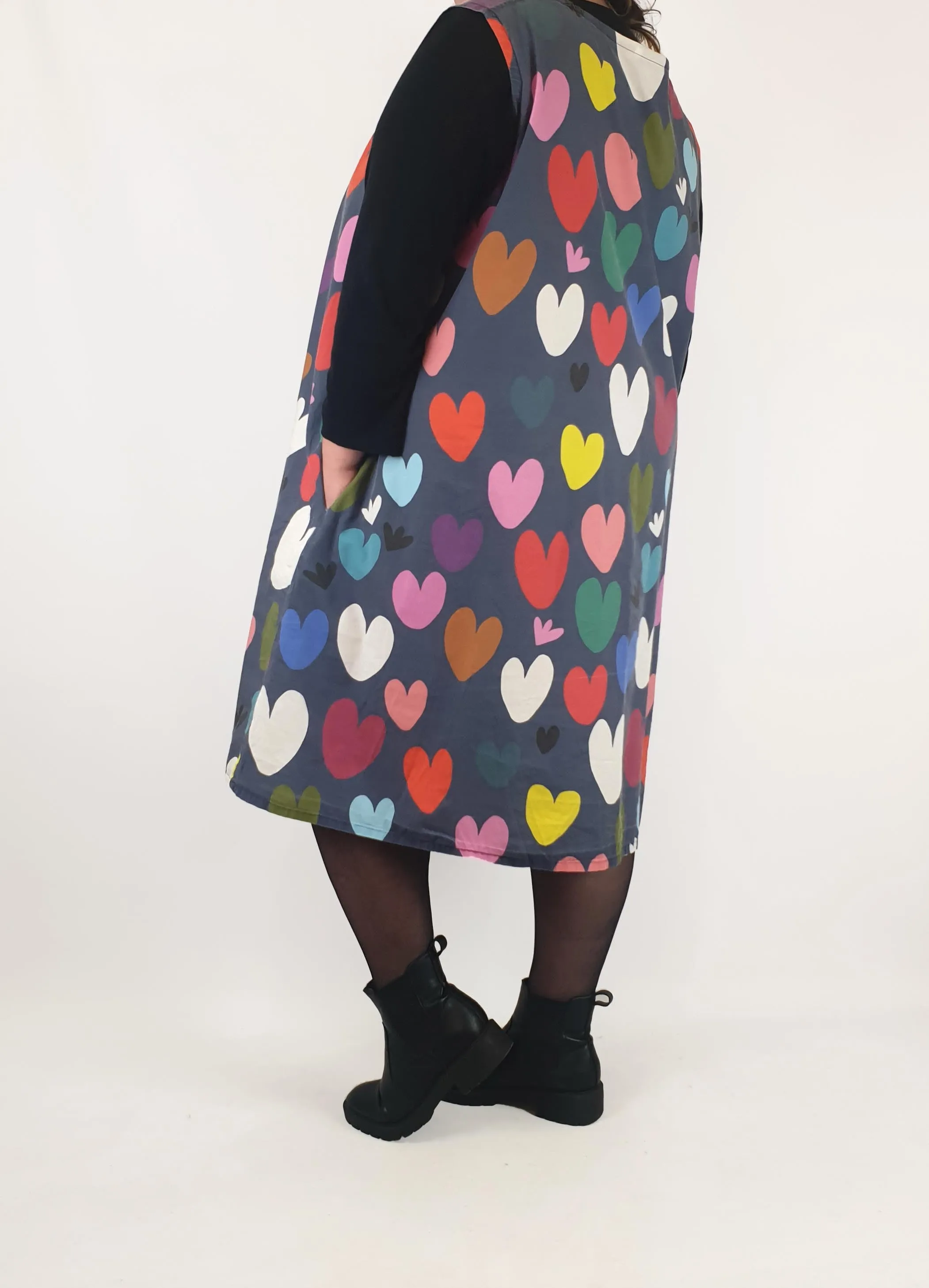 Doops navy dress with heart print size XXXL (note: significant wear)
