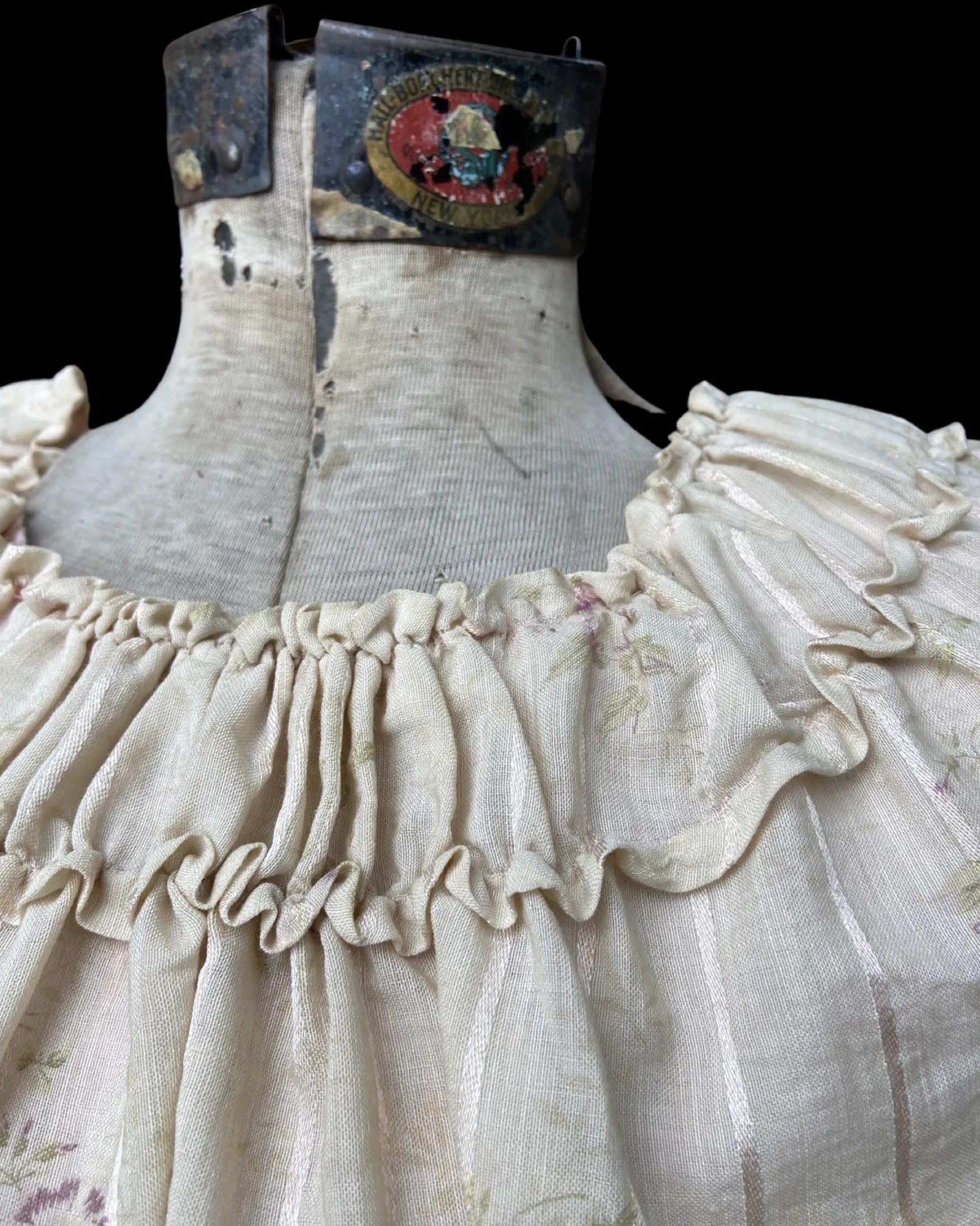 Edwardian Fine Printed Cotton Muslin Pouf Sleeve Dress