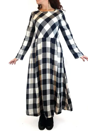 Elk black and white check long sleeve maxi dress size 10