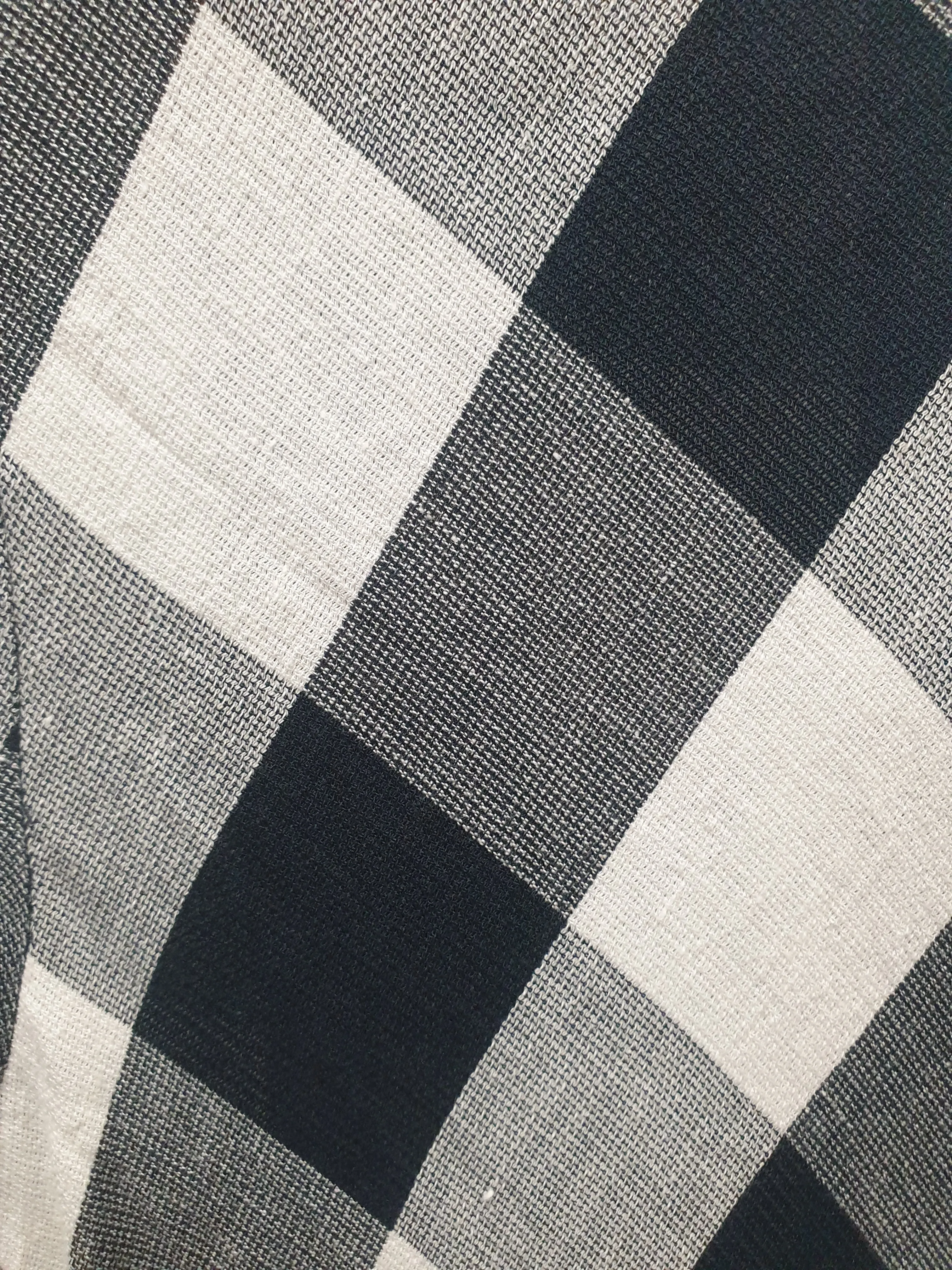Elk black and white check long sleeve maxi dress size 10