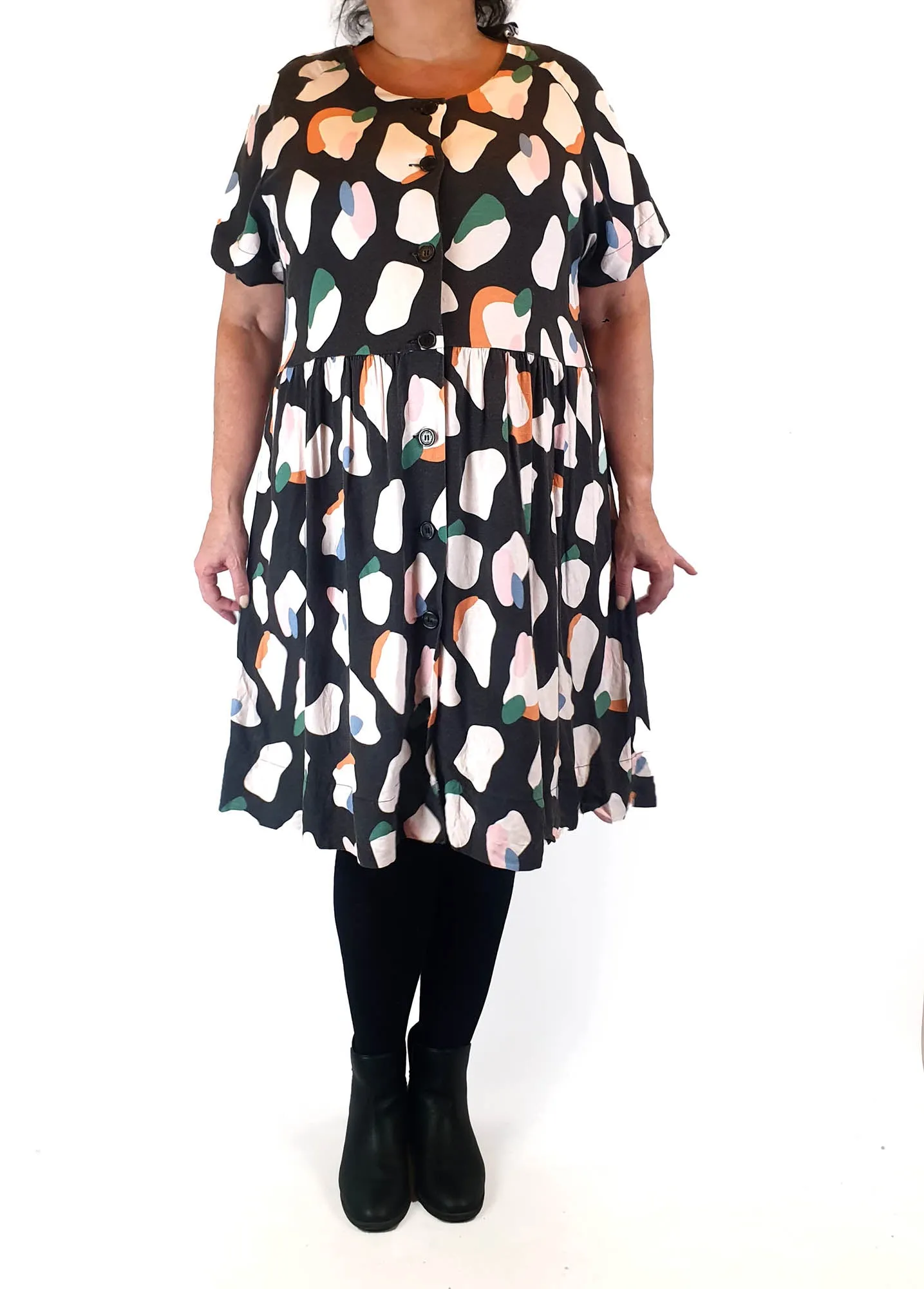 Elm colourful print tee shirt style dress size 18