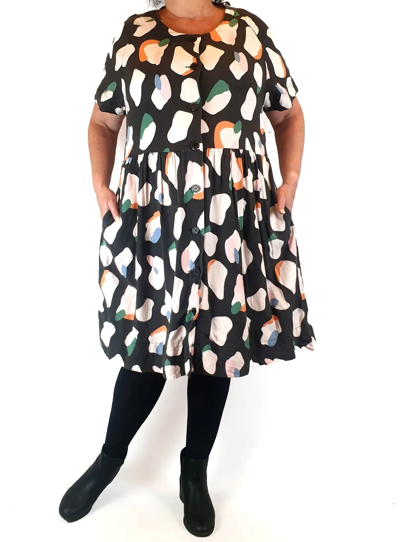 Elm colourful print tee shirt style dress size 18