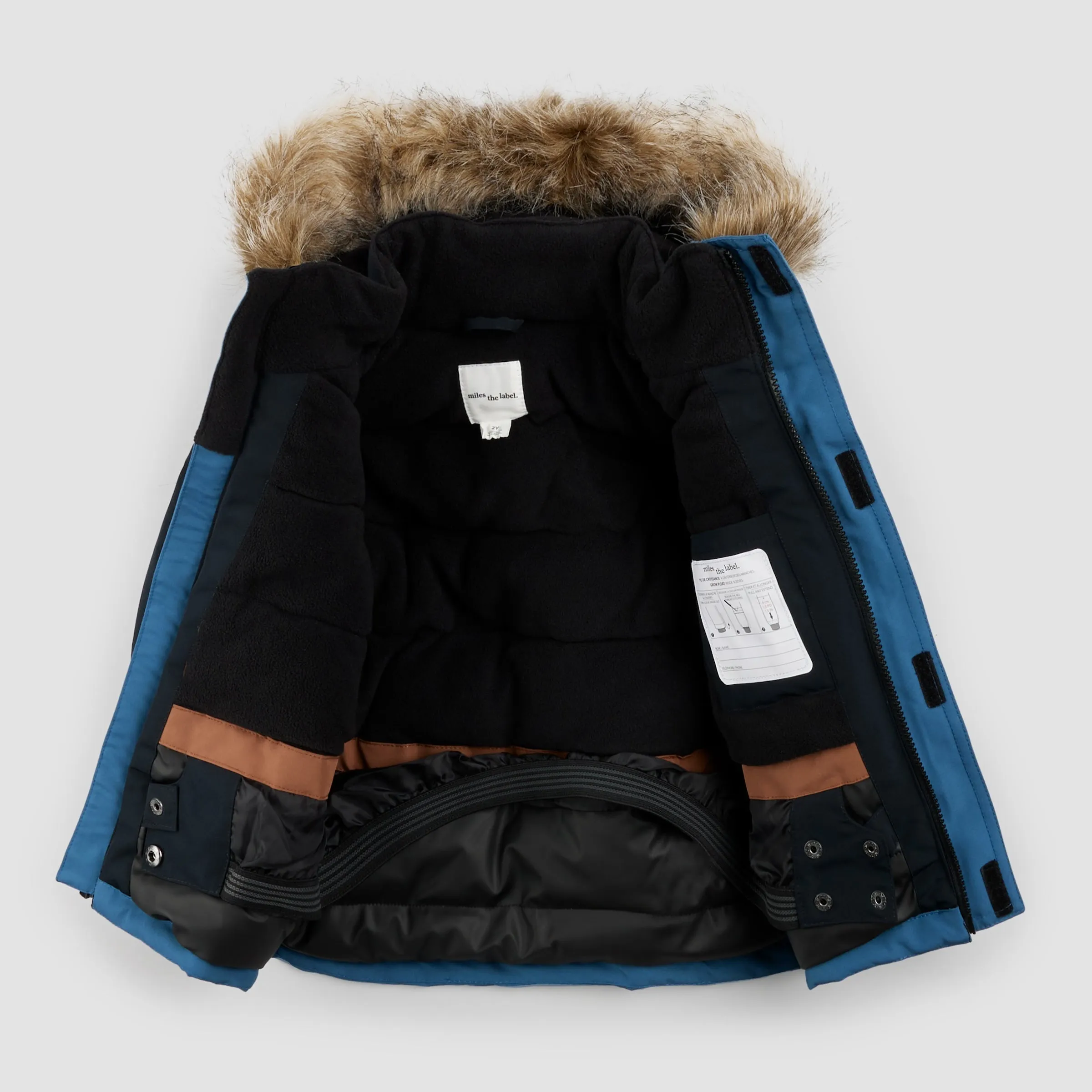 Ensemble de neige tricolore