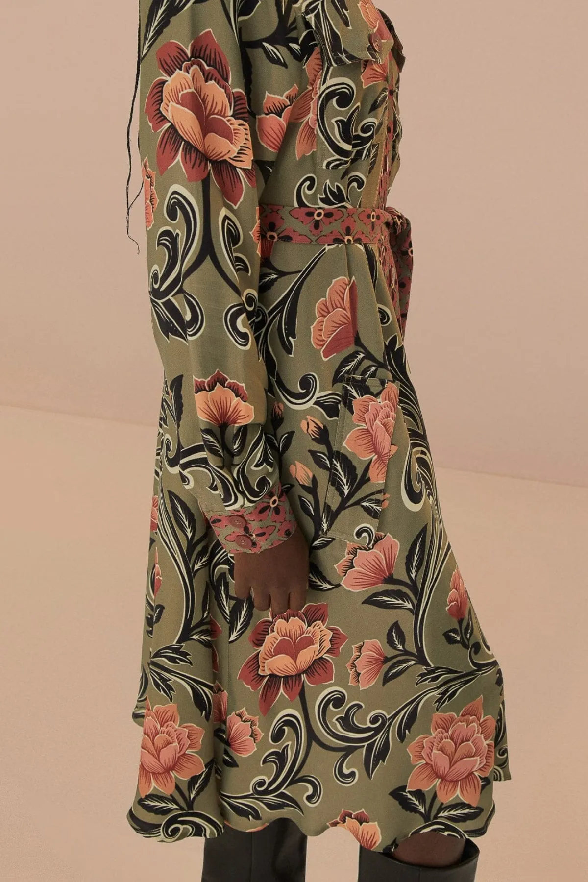 FARM RIO | ARABESQUE FLORAL MIDI DRESS
