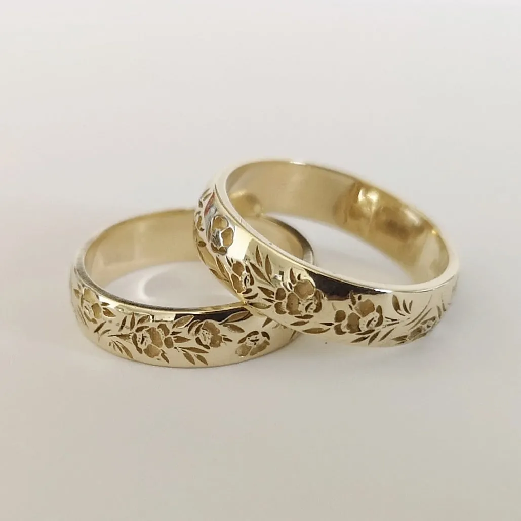 Floral wedding band, 14k gold vintage style floral ring