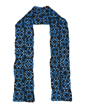 GRANNY SQUARE SCARF
