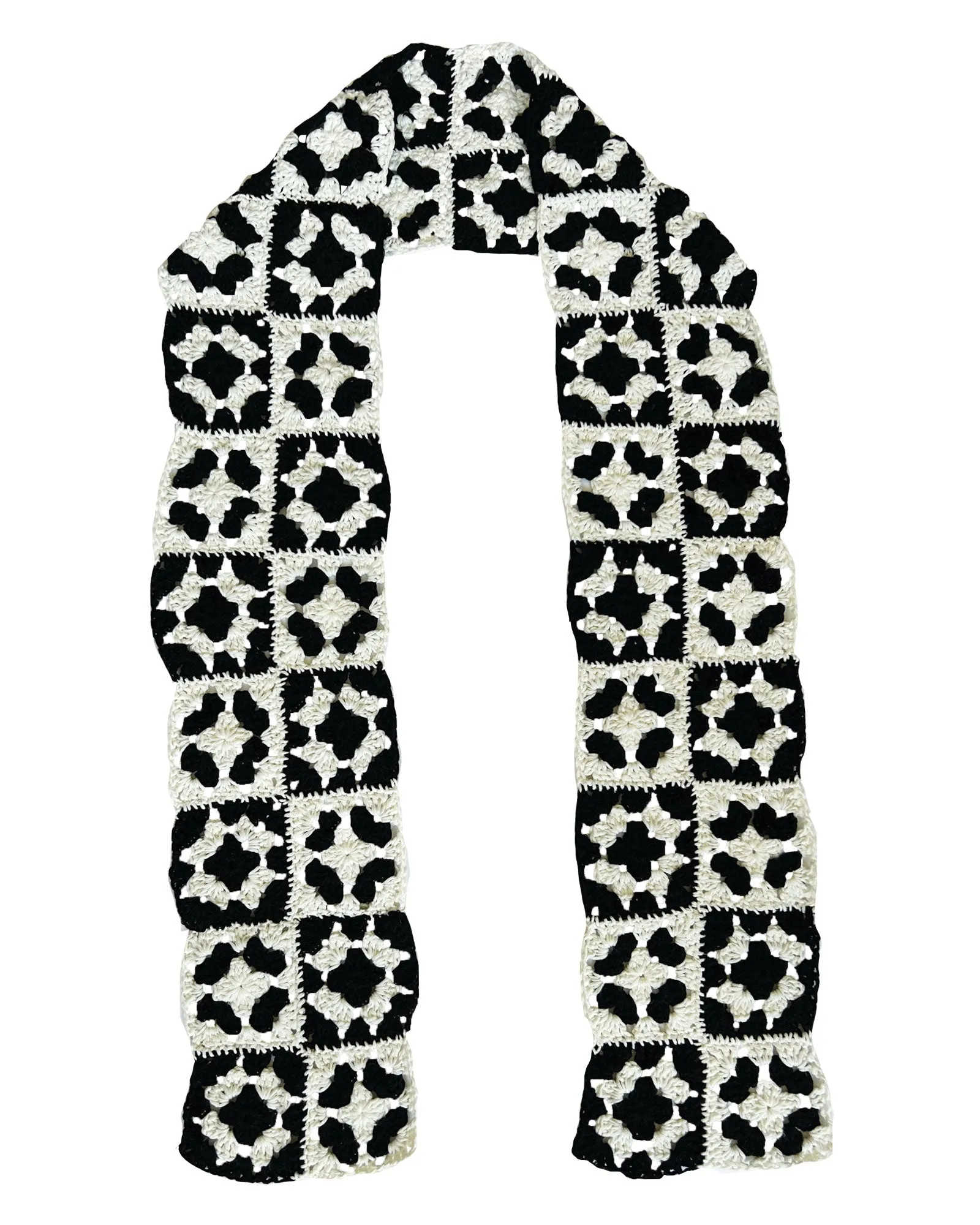GRANNY SQUARE SCARF