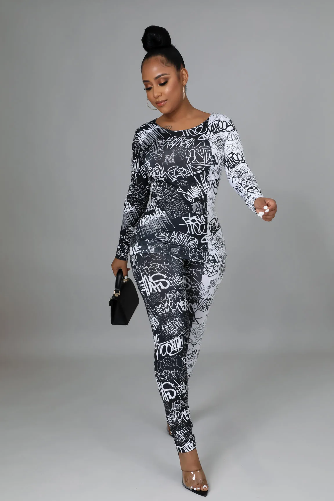 Graphics Delight 2pc Pants Set