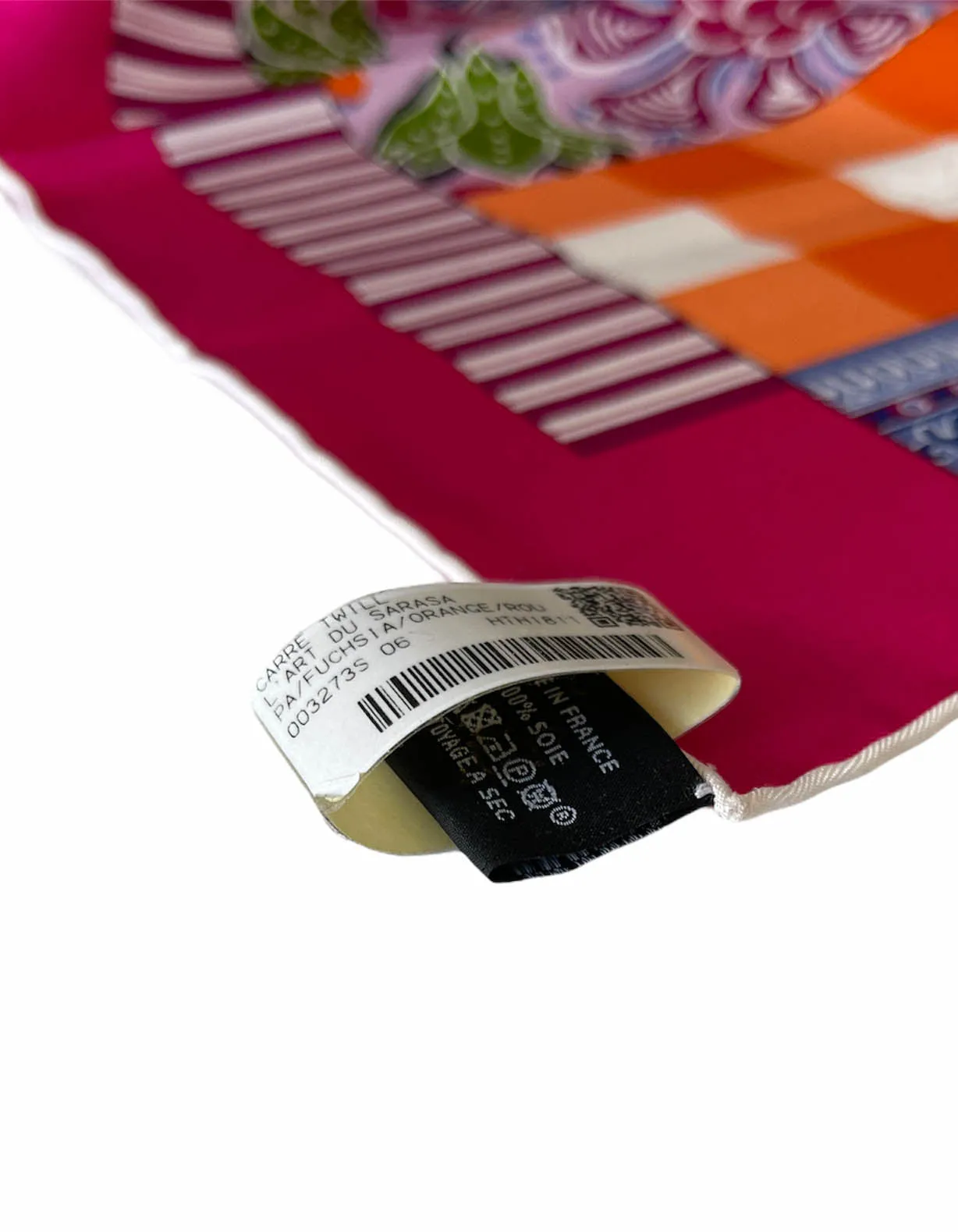 Hermes Fuchsia L'Art du Sarasa 90cm Silk Scarf