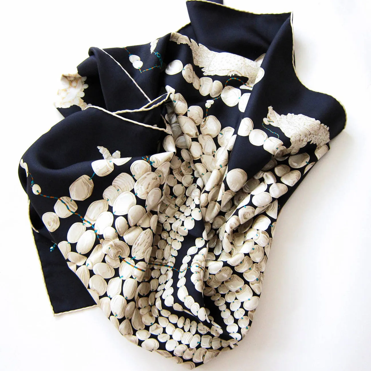 Hermes Reve de Corail Black Cream Beige Silk Carre Scarf 90cm Grail