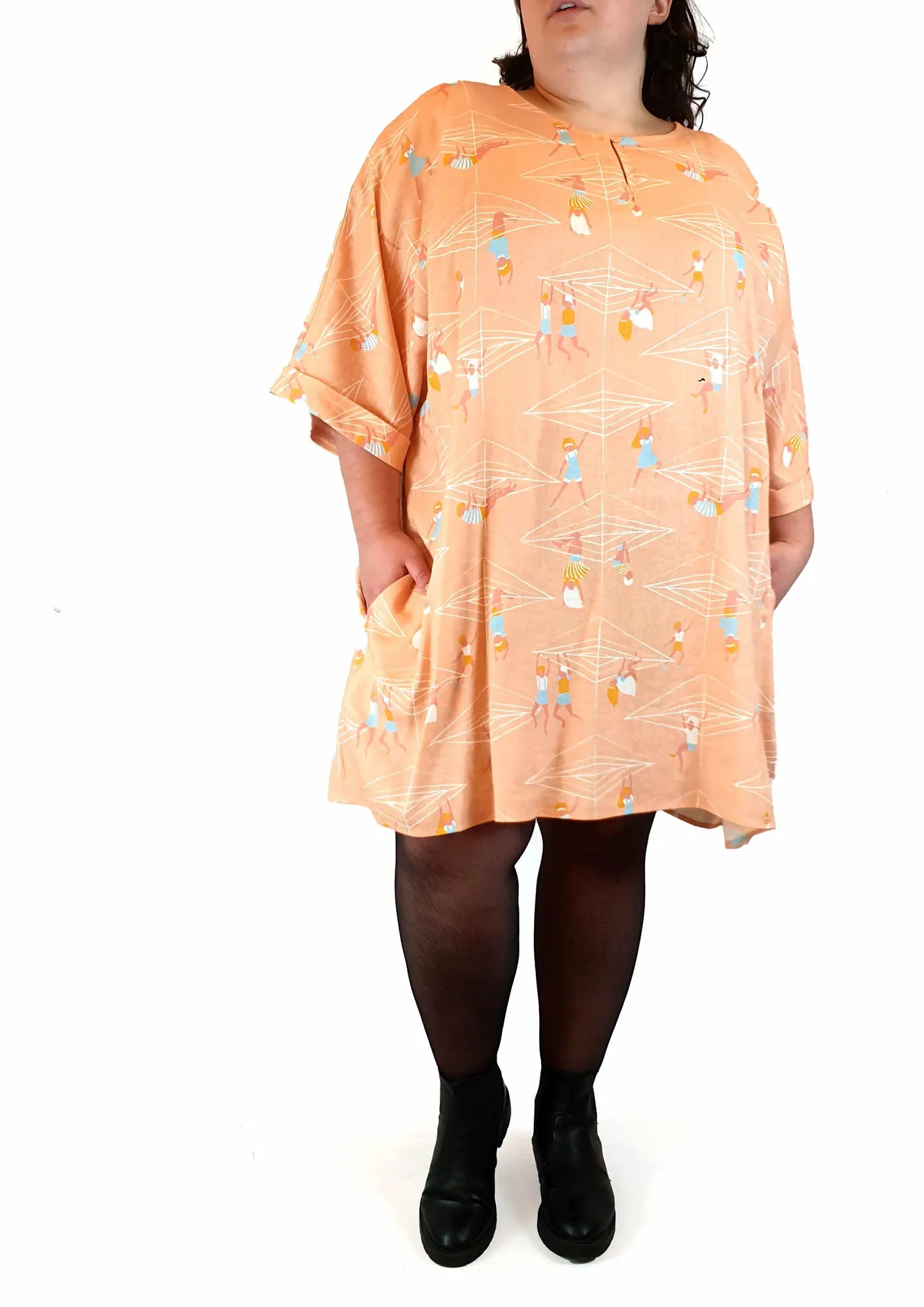 Jericho Road peach linen mix boxy dress with cute print size 20