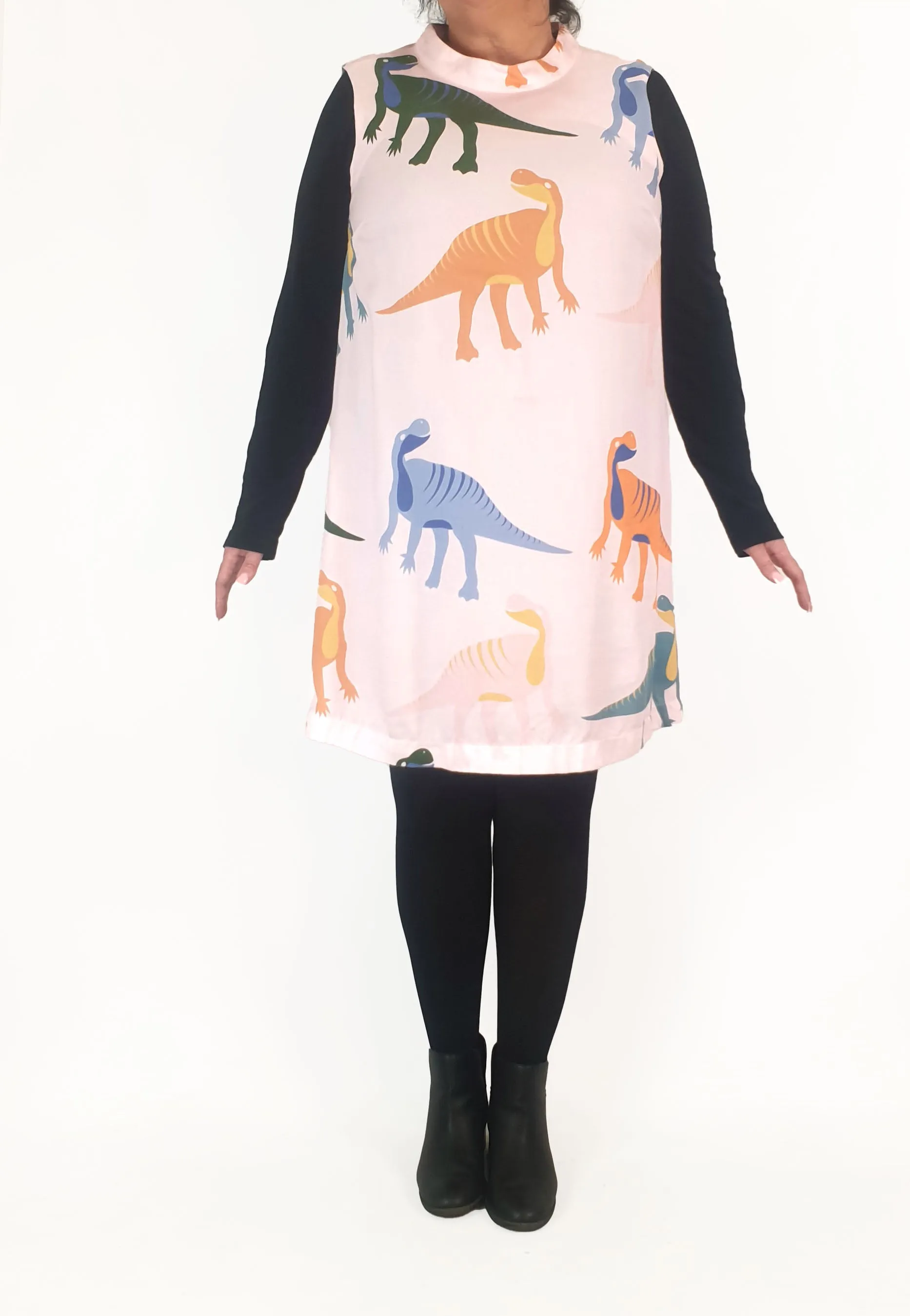 Jericho Road pink dinosaur print dress size 18