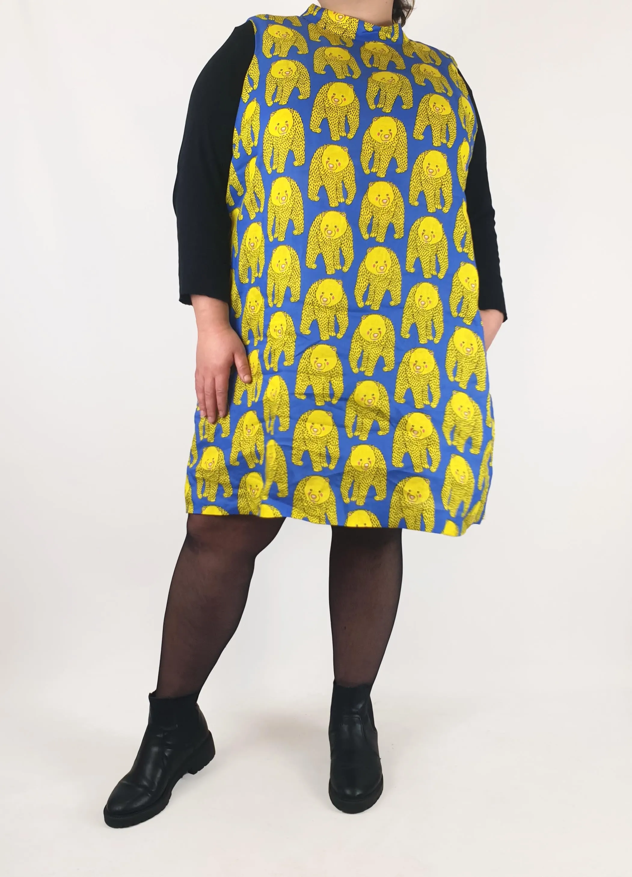 Jericho Road yellow happy bears 100% linen dress size 20