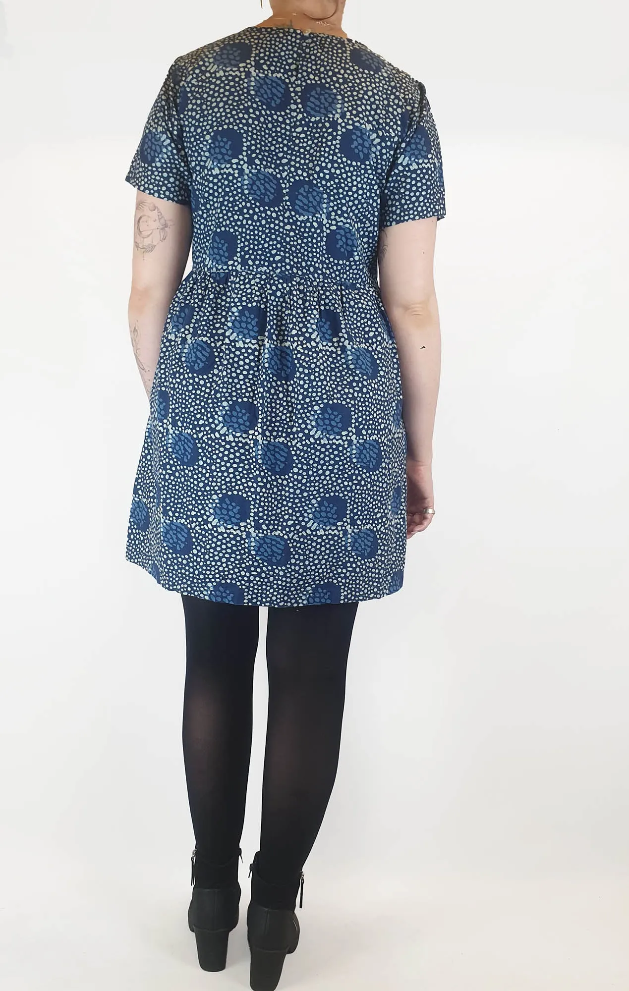 Karma East blue spotty tee shirts style dress size M