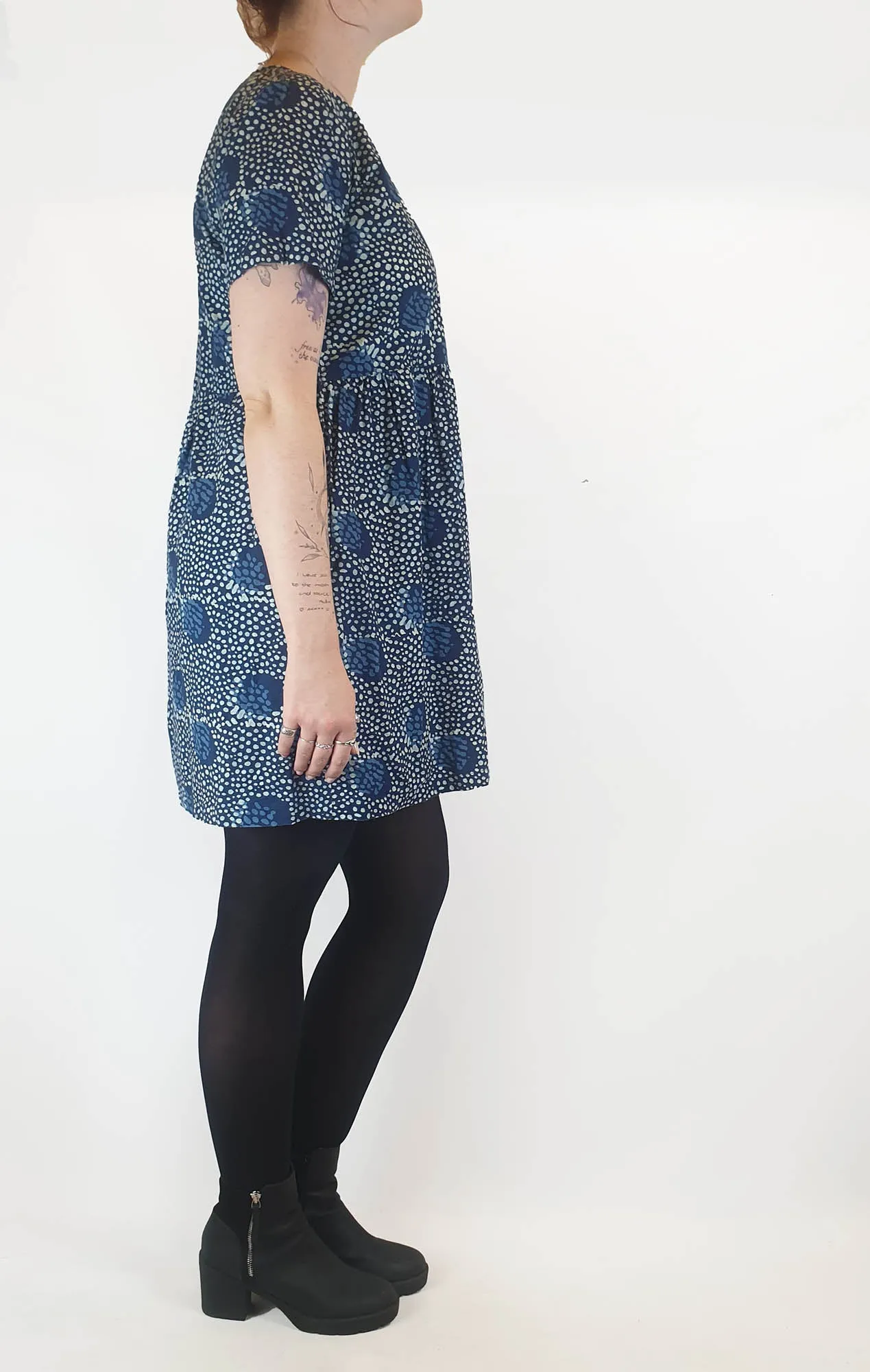 Karma East blue spotty tee shirts style dress size M