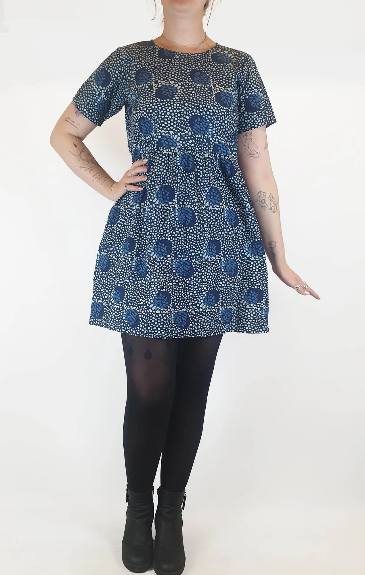 Karma East blue spotty tee shirts style dress size M