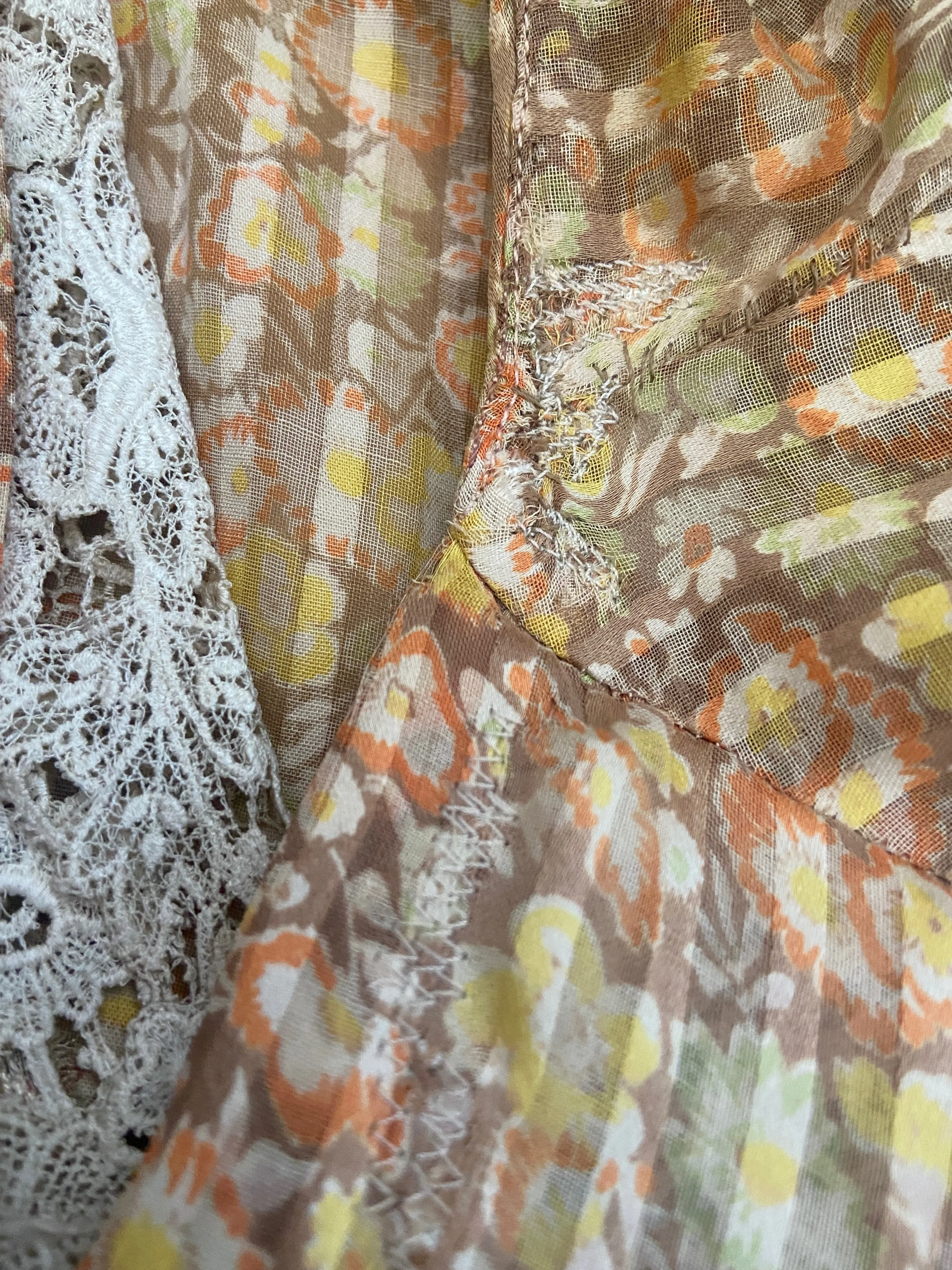 Late 1920s Autumnal Voile Day Dress
