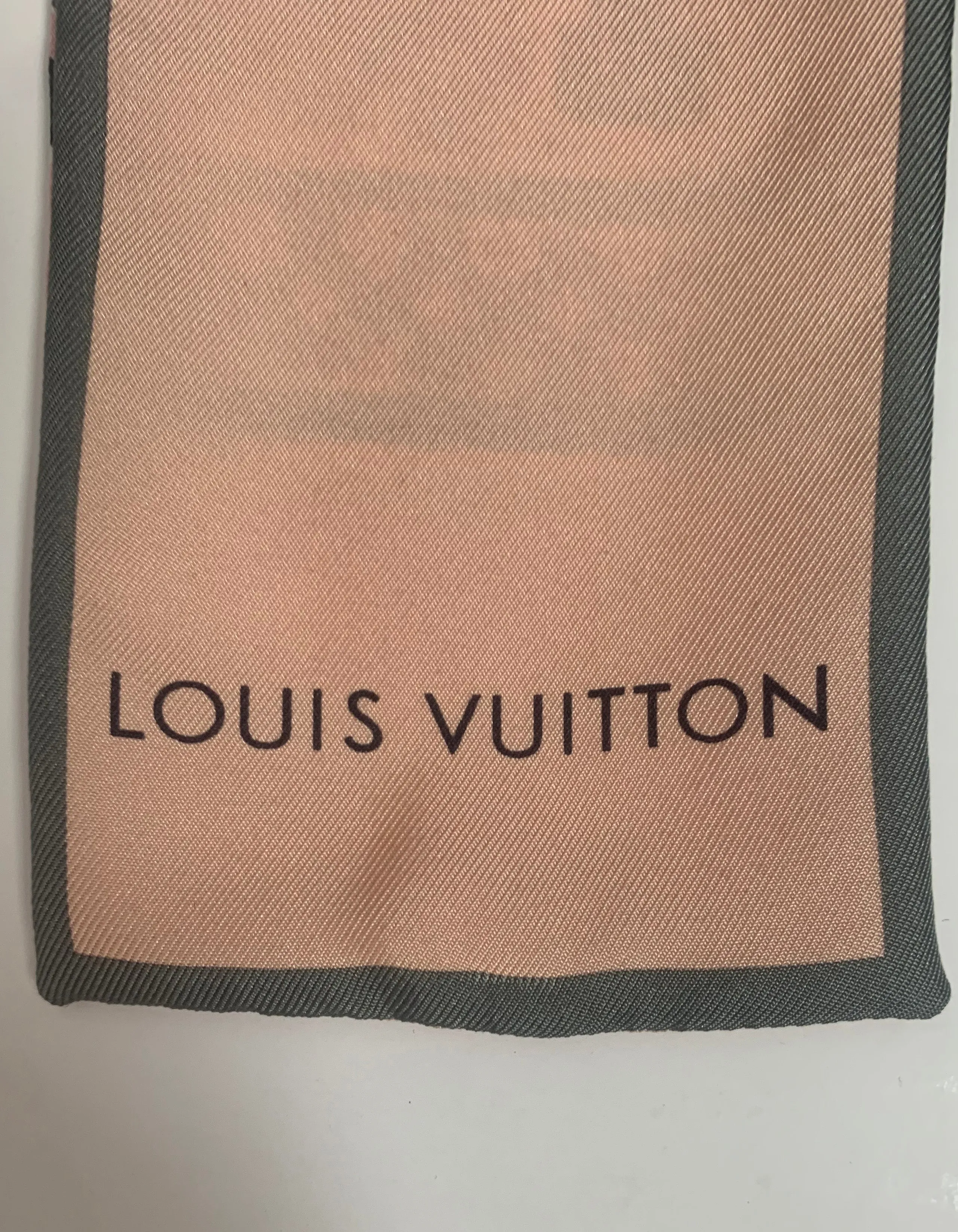 Louis Vuitton Rose Poudre Monogram Trunks Bandeau Silk Neck Scarf