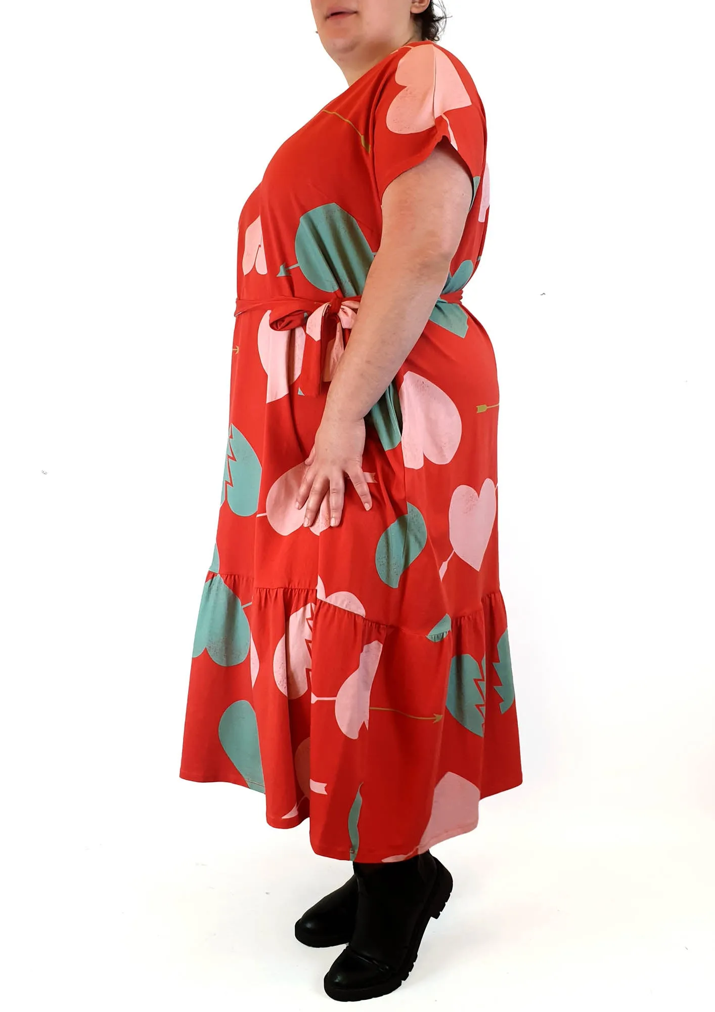 Made590 red heart print dress size 3X