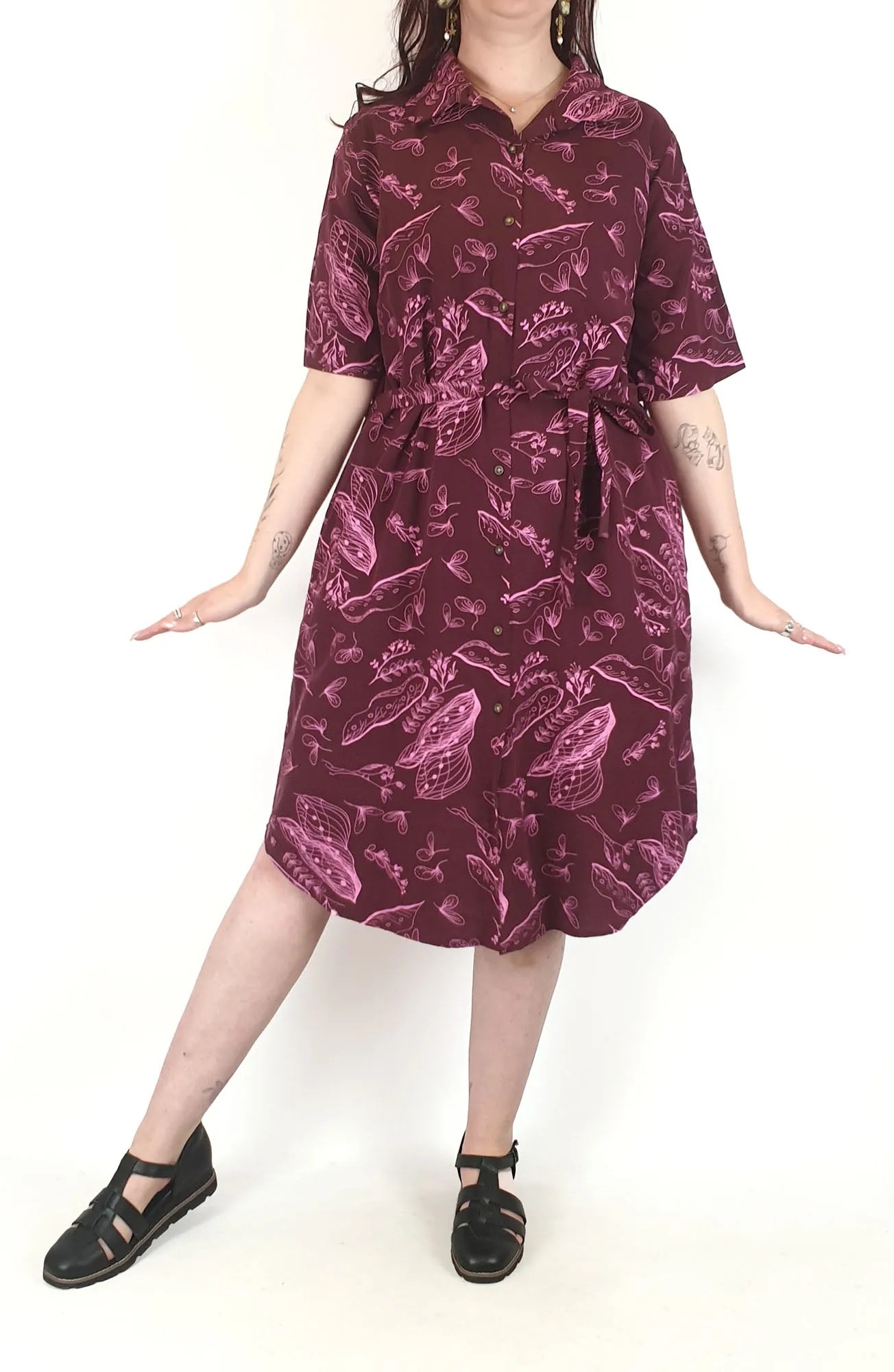 Magpie Goose deep red print dress size 14, best fits 12-14