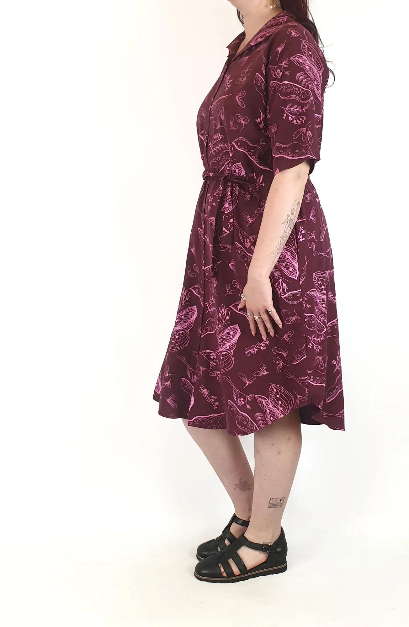 Magpie Goose deep red print dress size 14, best fits 12-14