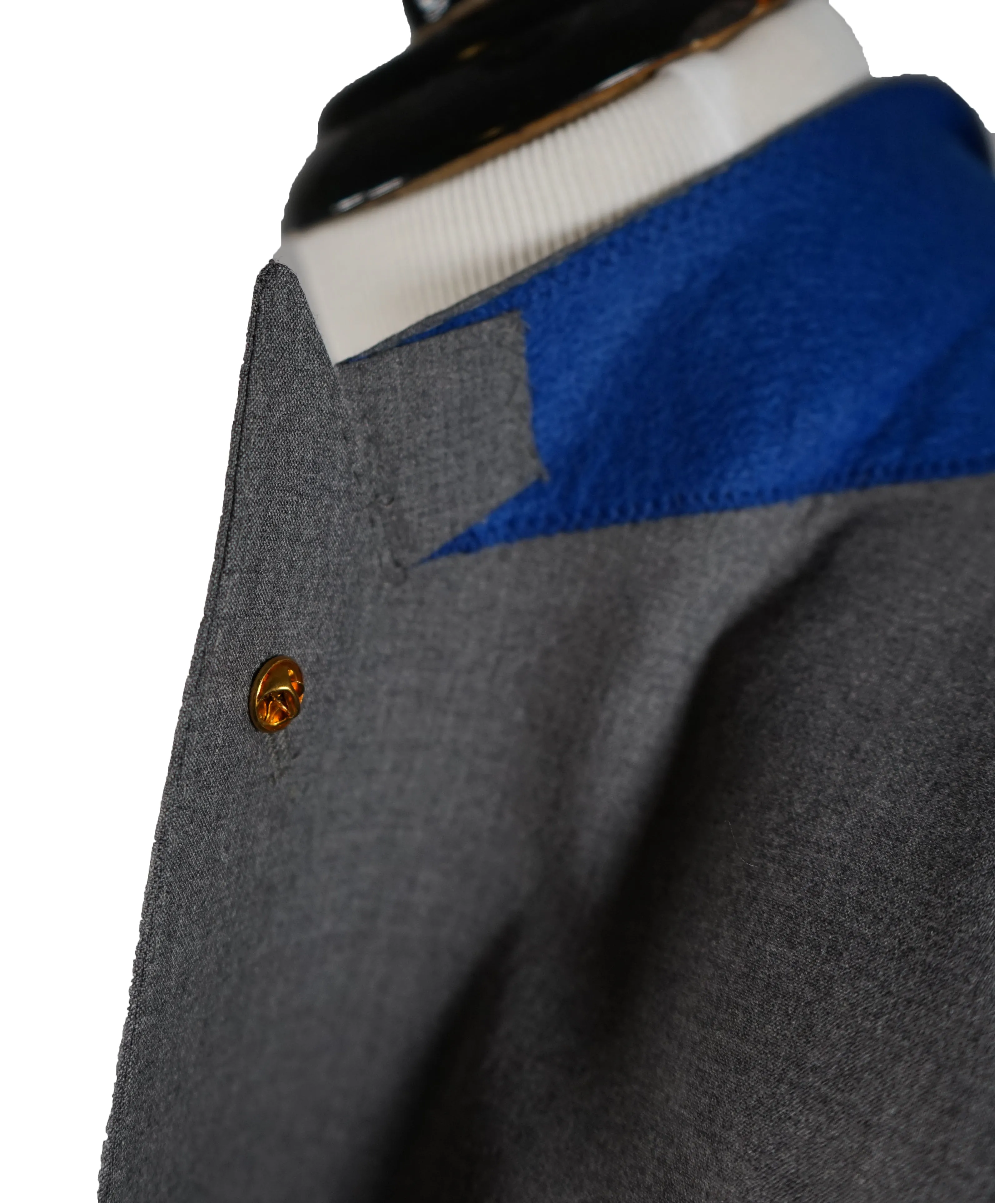 MANUEL RITZ - Wide Peak Lapel Solid Light Gray Suit - 40S