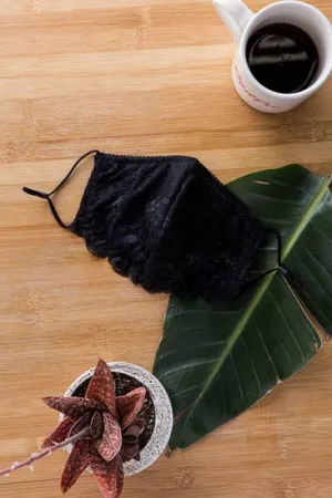 NEVER SAY NEVER REUSABLE FACE MASK