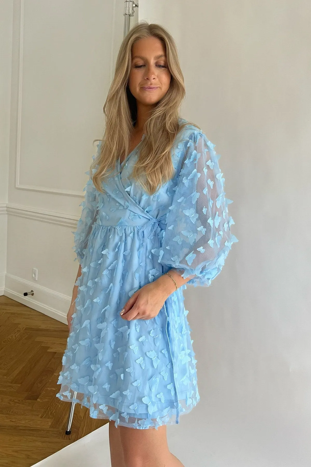 Noella Maya Kjole - Lys Blå