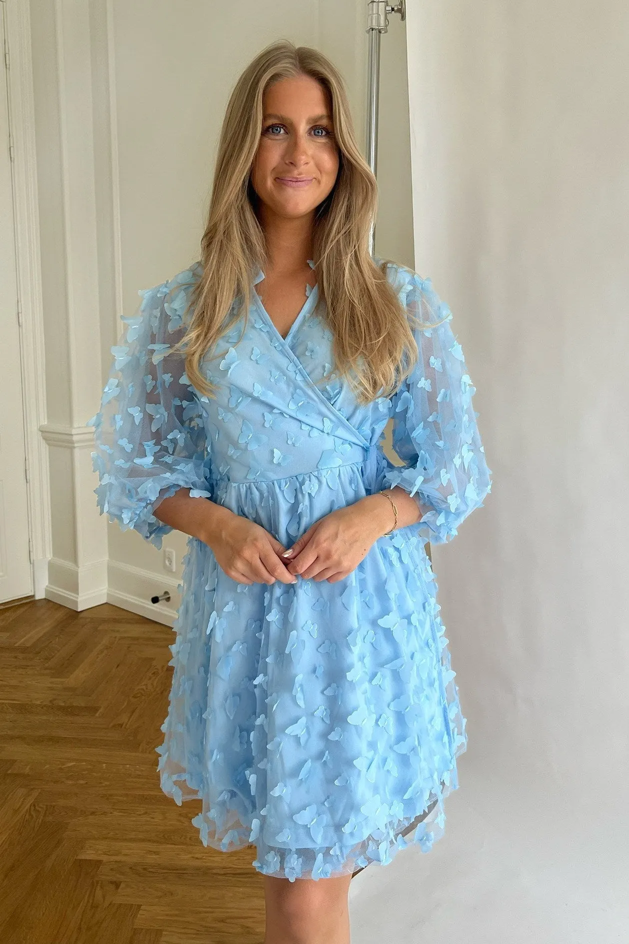 Noella Maya Kjole - Lys Blå