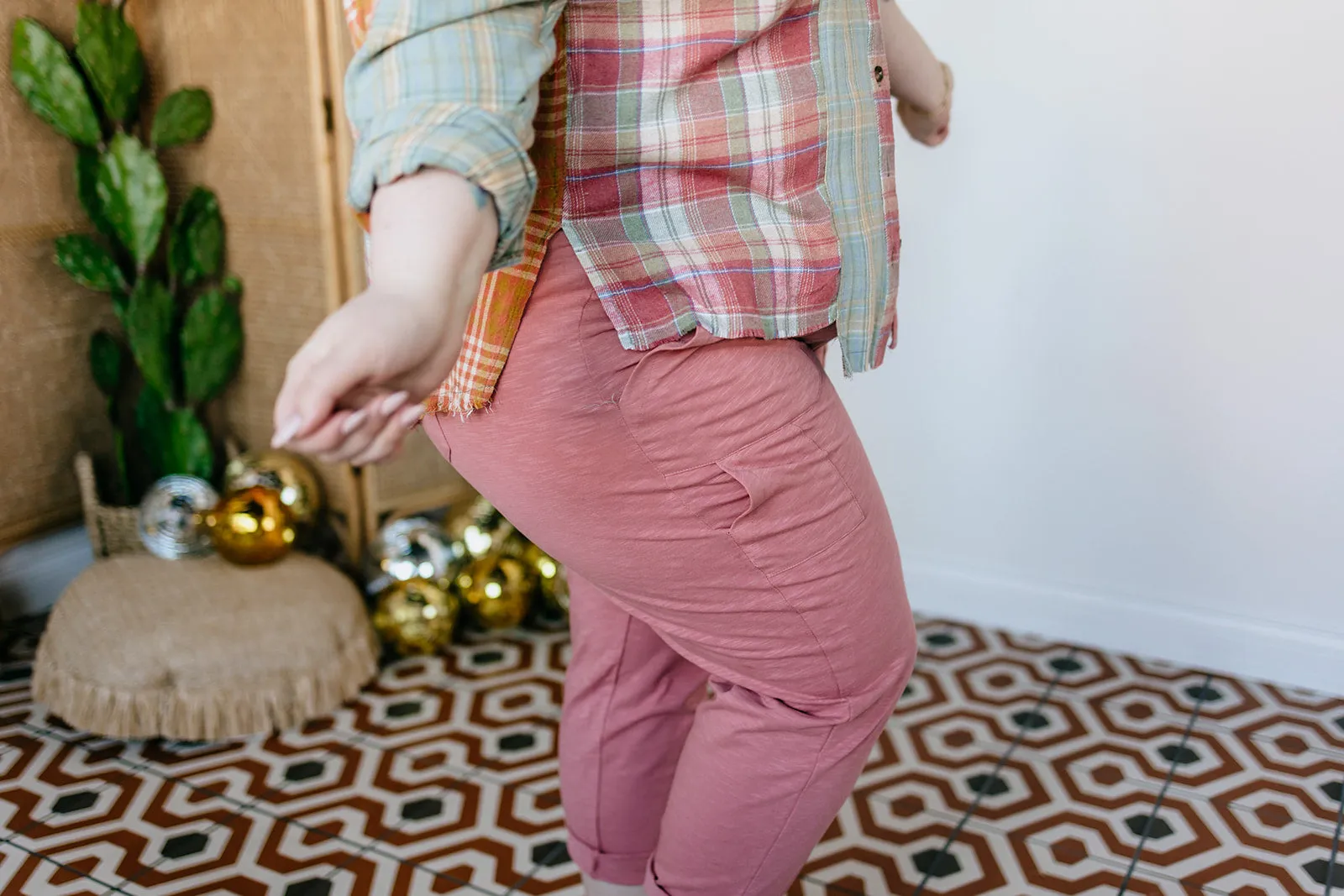 nolan pant in dusty rose