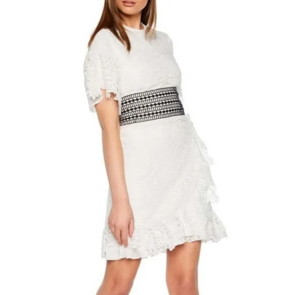 NWOT Bardot Reese White Floral Lace Crochet Mini Dress Size 4