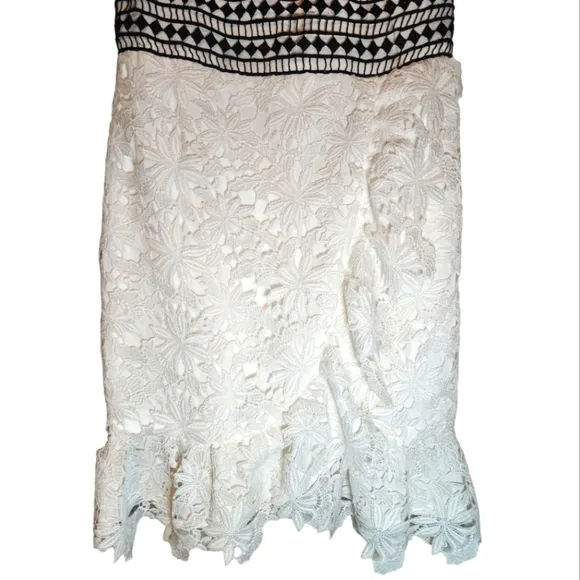 NWOT Bardot Reese White Floral Lace Crochet Mini Dress Size 4