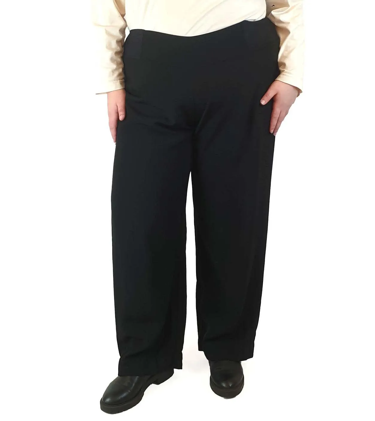 Obi black wide leg pants size 22
