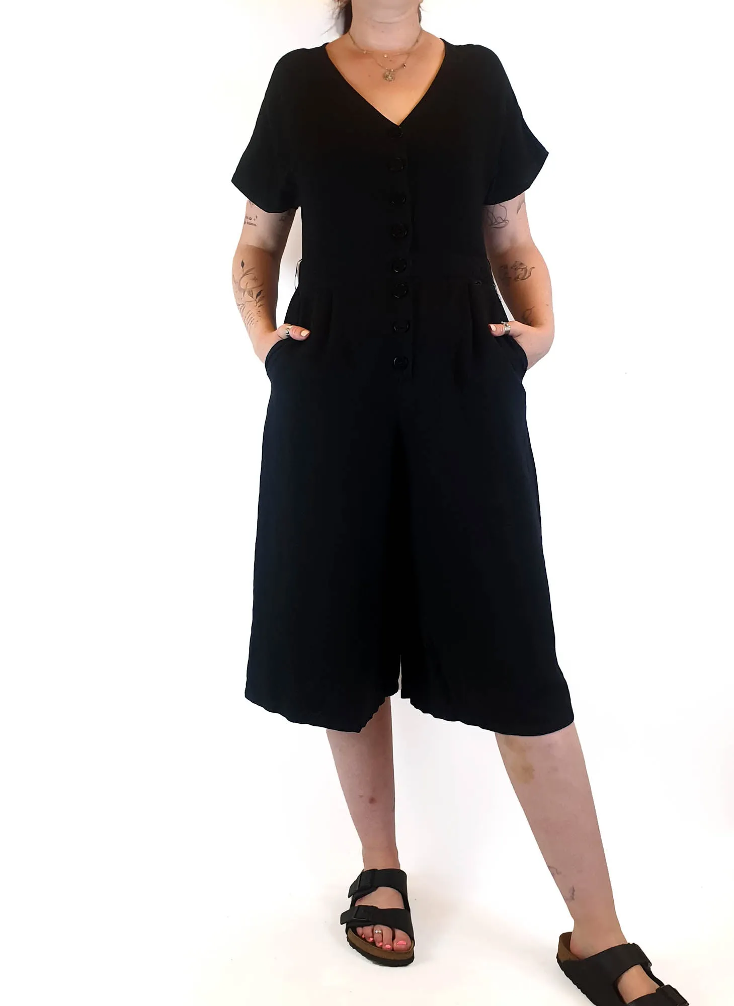 Princess Highway black linen-cotton wide leg jumpsuit size 14 (best fits size 12-small 14)