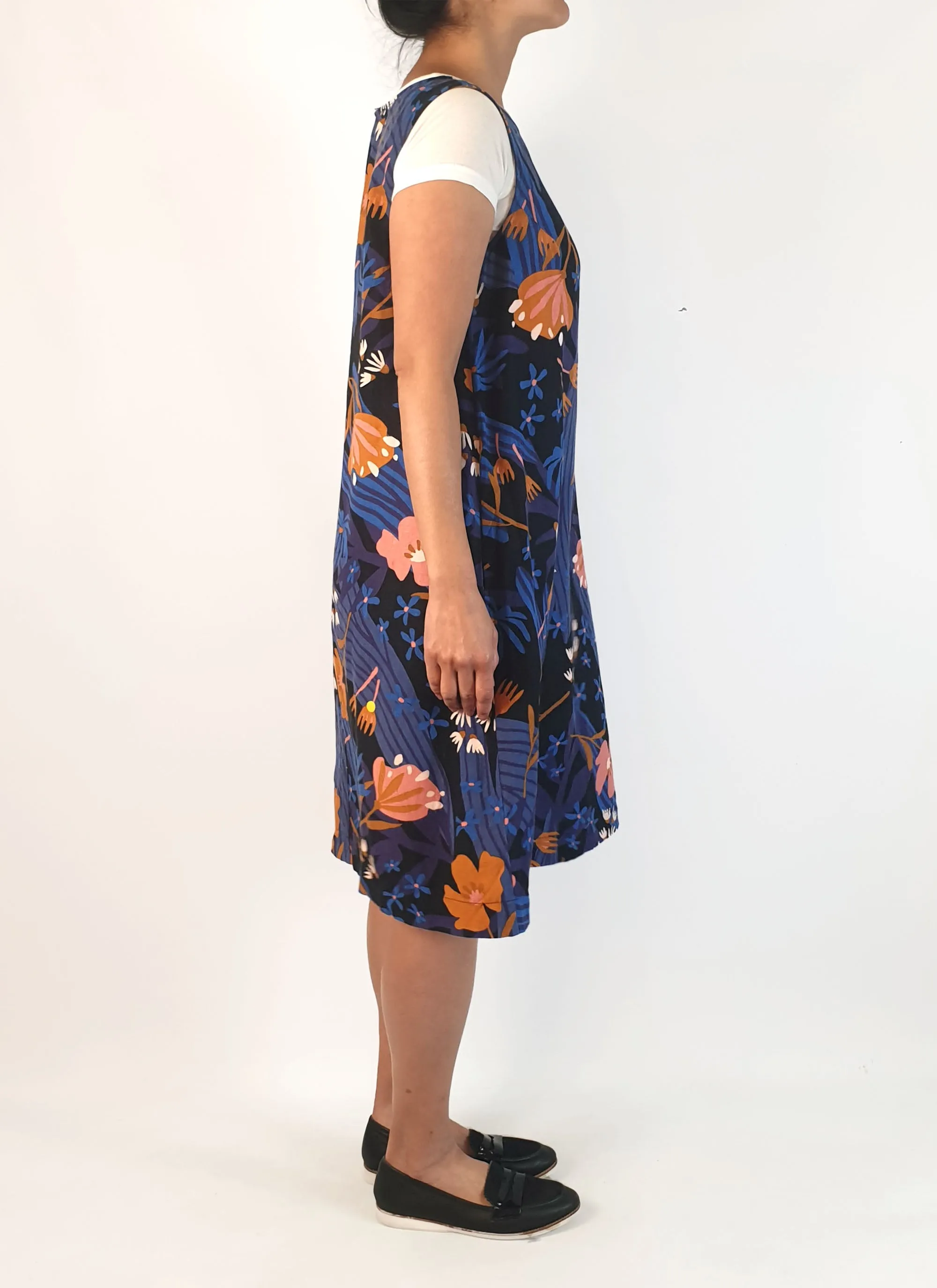 Princess Highway blue-based floral linen mix dress size 10